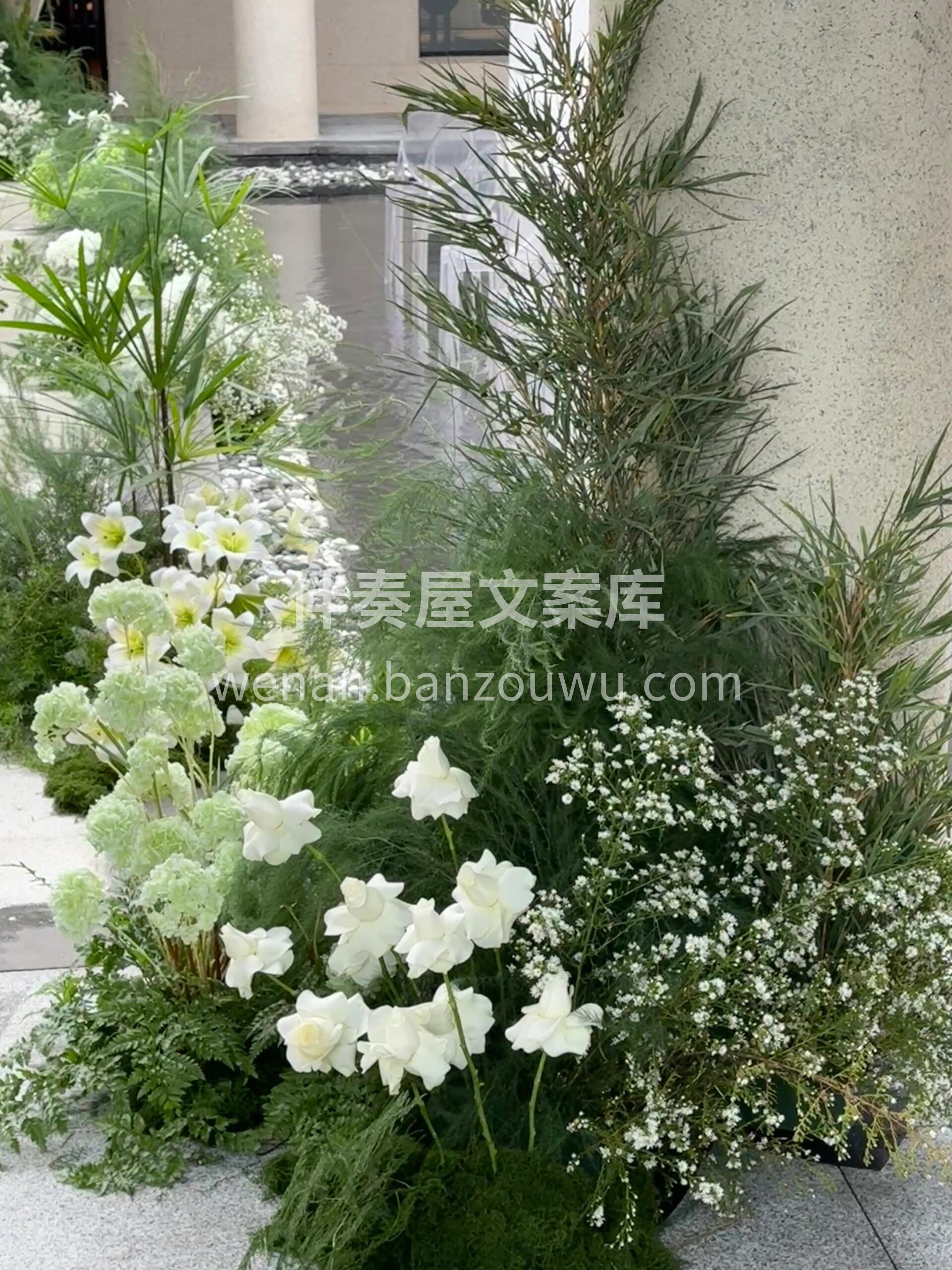 一场白绿🌿交织的小清新婚礼👰🤵 仿佛将整个春天搬进了✨婚礼现 配图2