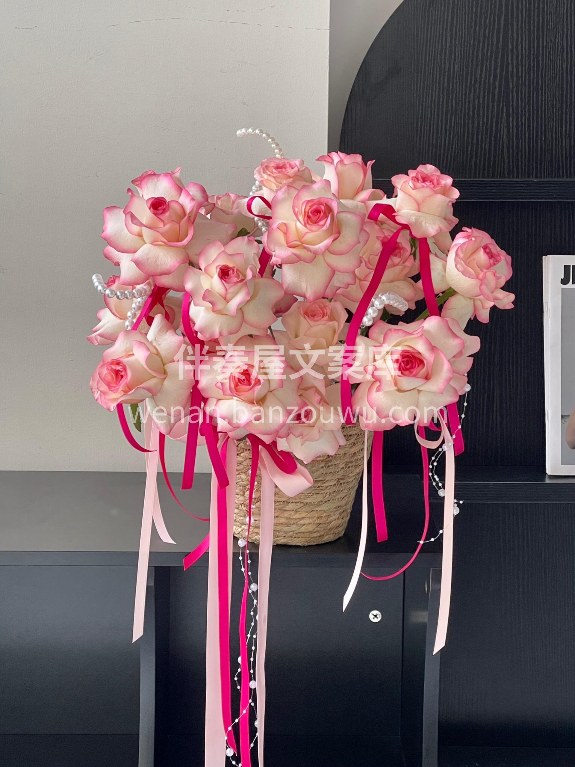 🎀爱莎玫瑰抱抱篮 粉边白心的🌼花中女王  配图2