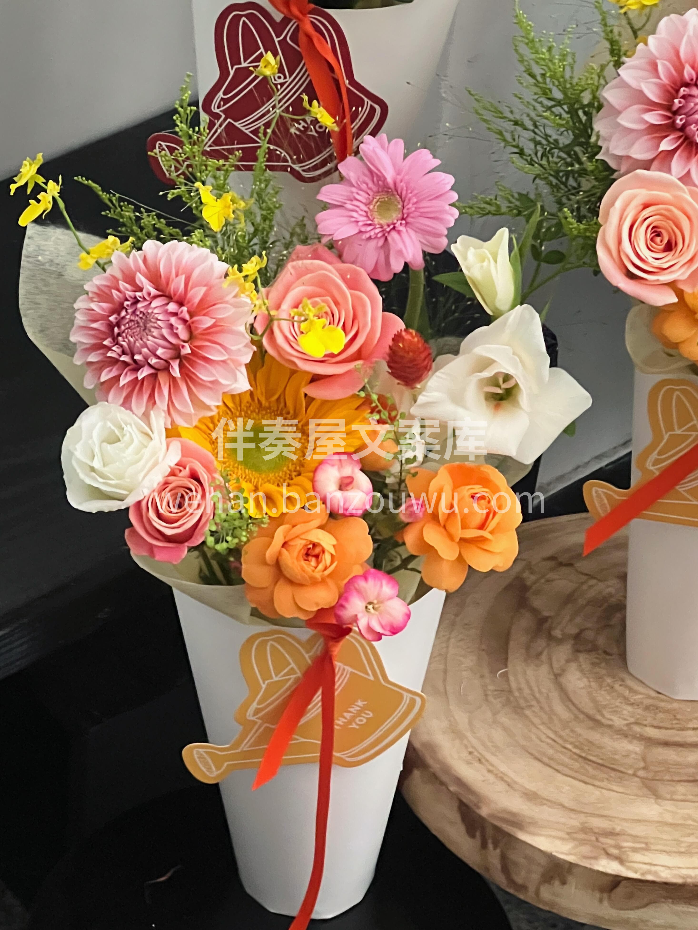 甜甜的冰淇淋花花来啦～🍧 2025教师节的这款🍦冰淇淋小甜筒 配图1