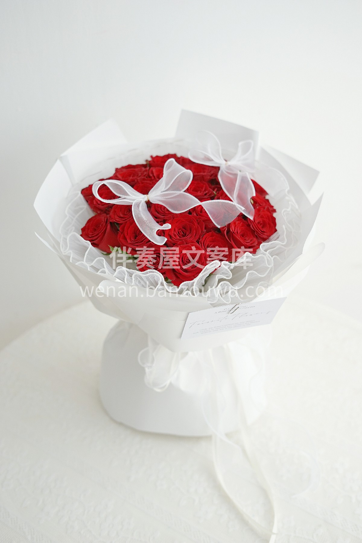 🌹红玫瑰的花语是热烈的爱 🌹红玫瑰用绚烂 配图2