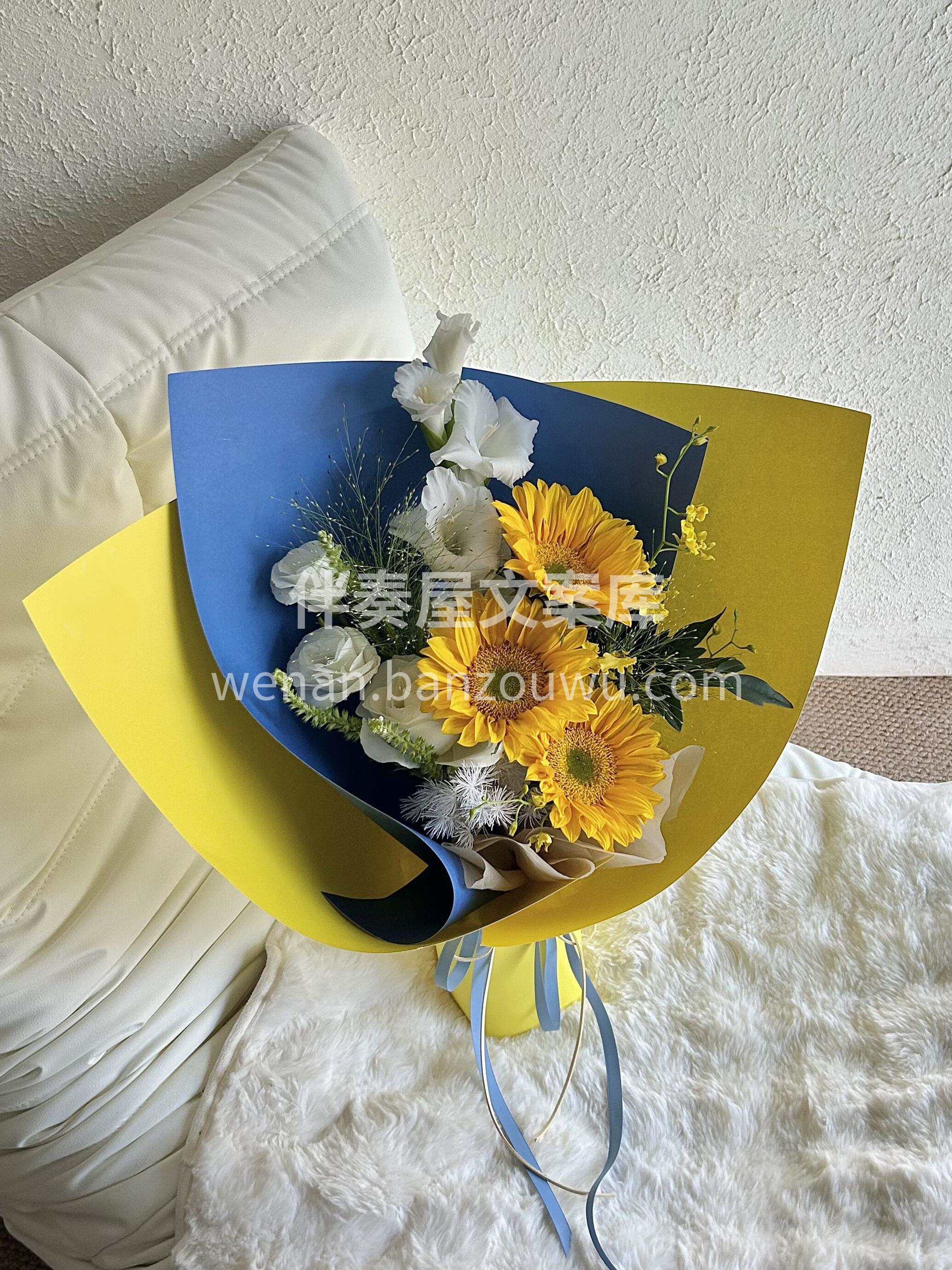 向日葵的浪漫🌻 是直白又热烈的💛 愿你眼里总有光✨ 活成自己 配图2