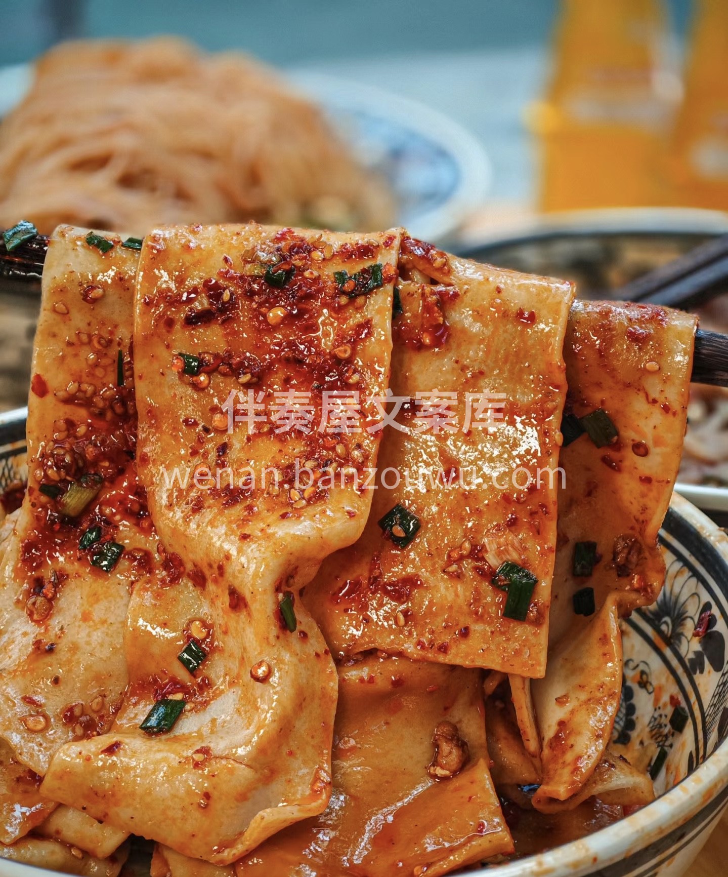 咥一口，香滴发抖～油泼面，几分钟搞定！呲 配图3