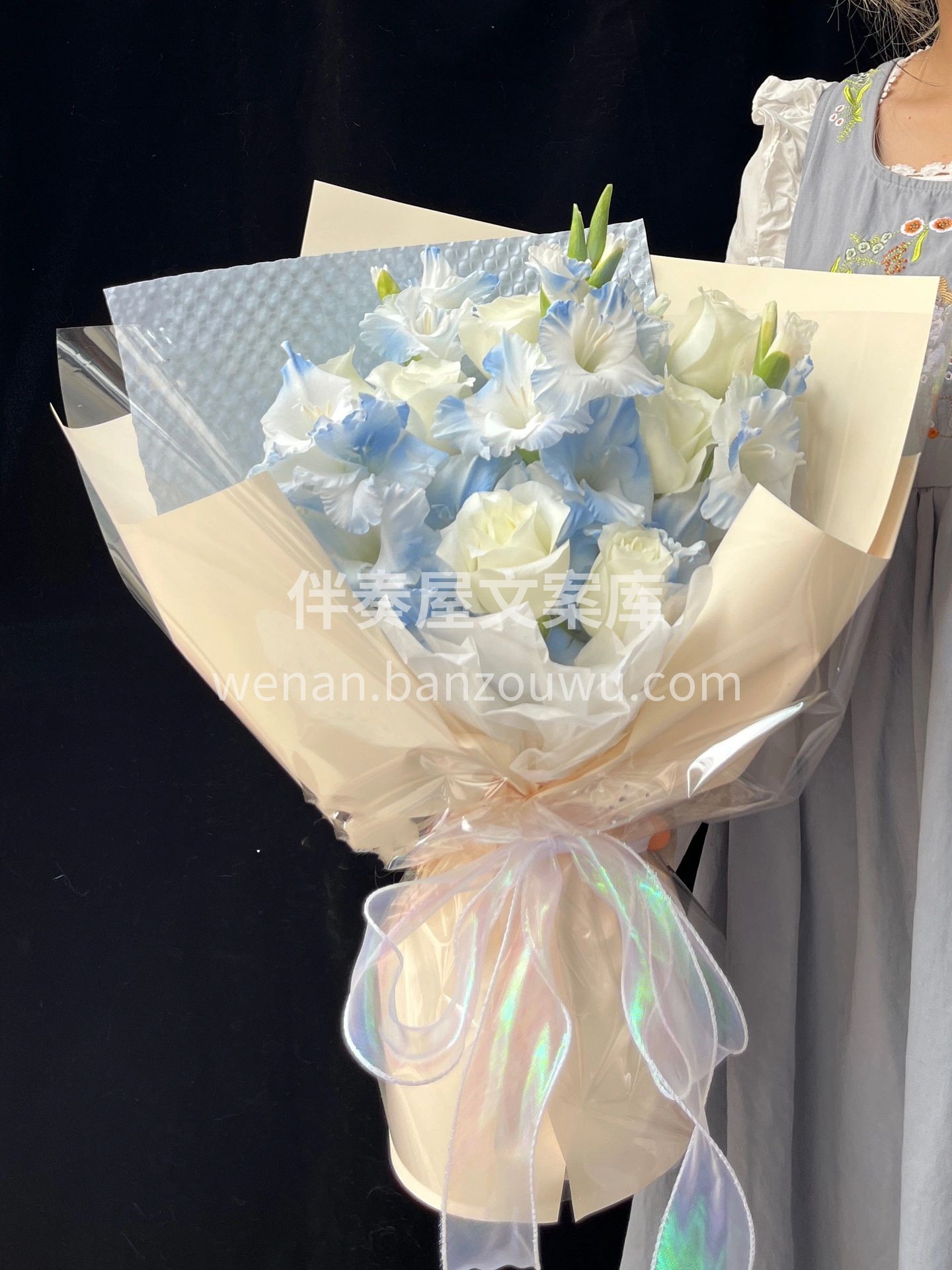 客订剑兰花束 剑兰的花朵是由下而上次第开 配图3