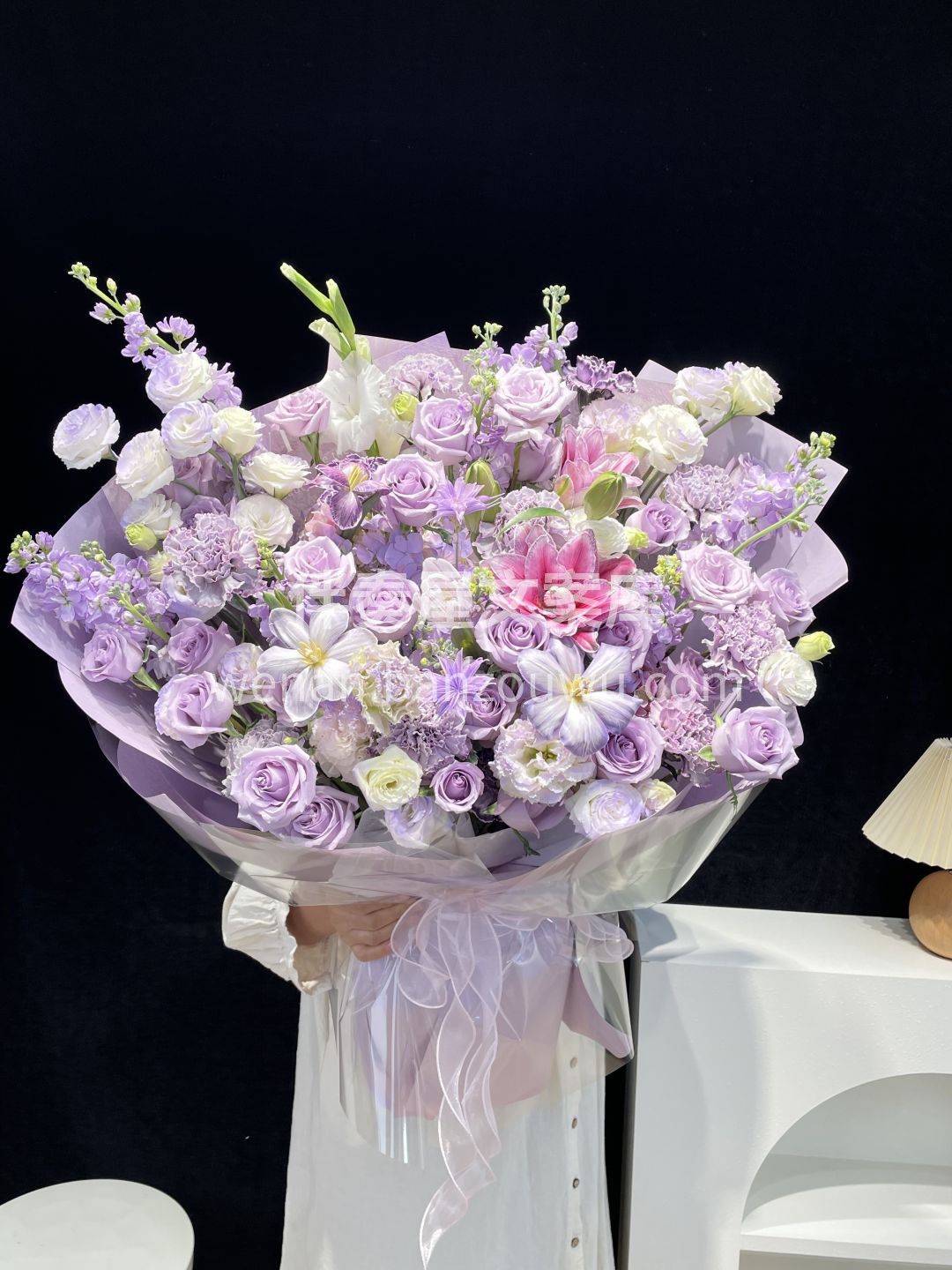 梦幻✨紫色系混搭大花束🌸 🎐#小众氛围感 温柔又有韵味💜 配图1