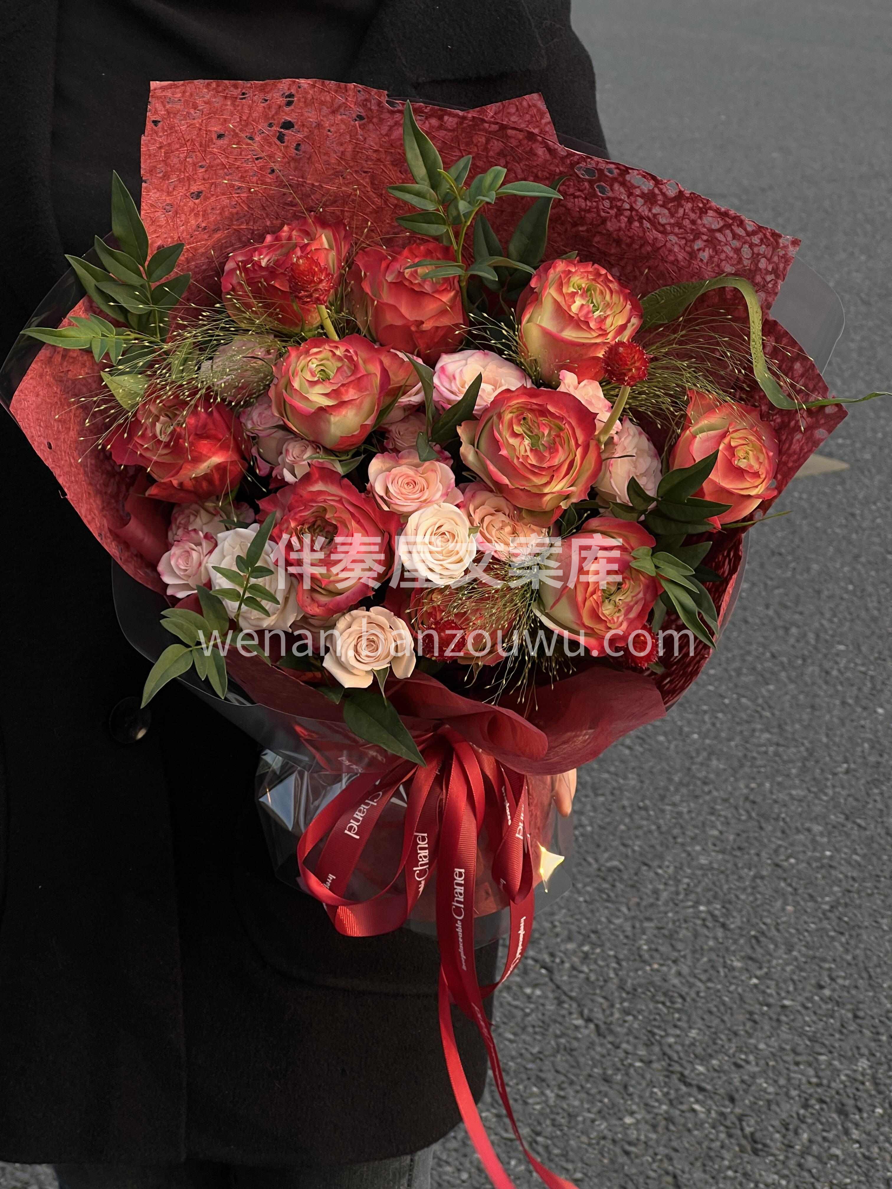 苹果杰克花束也太绝了🍎 细腻的渐变花瓣满是温柔🌷高级感藏都藏 配图1