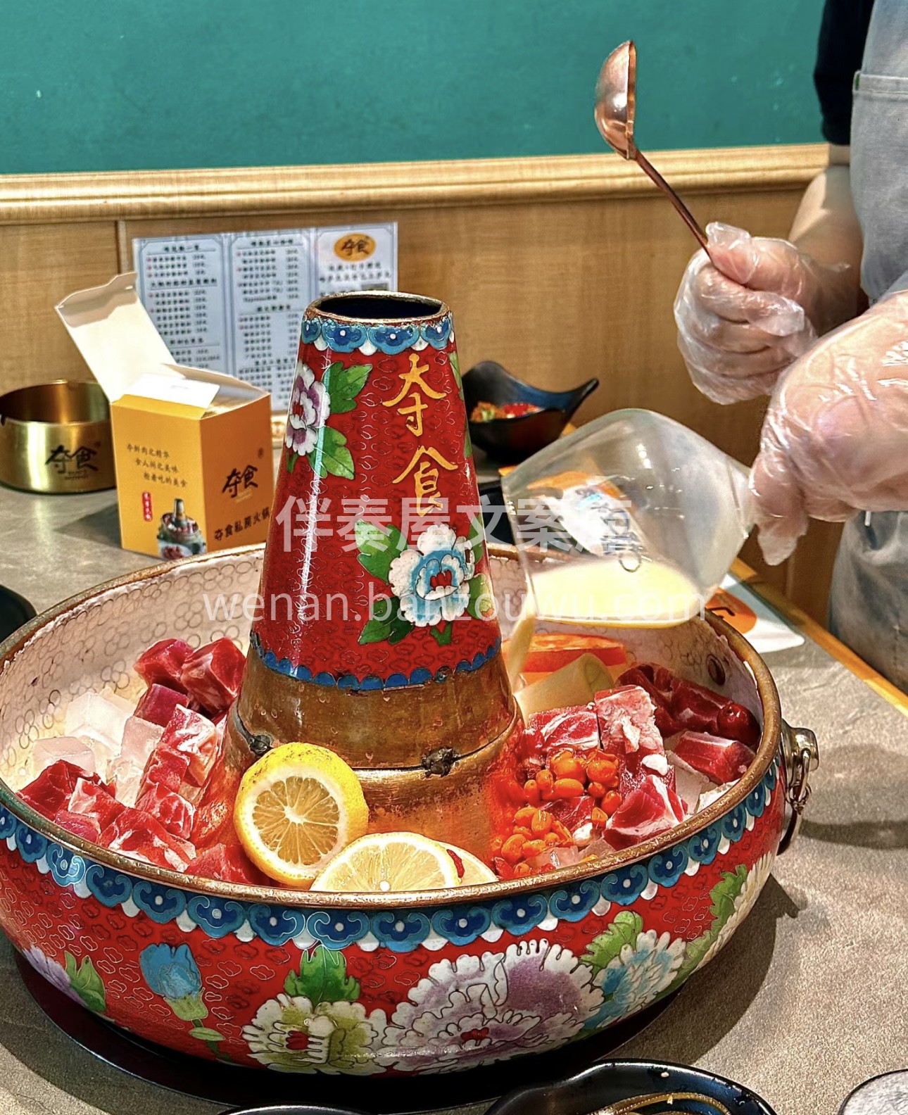 新疆土火锅，装满了新疆的故事与风情。一口 配图3