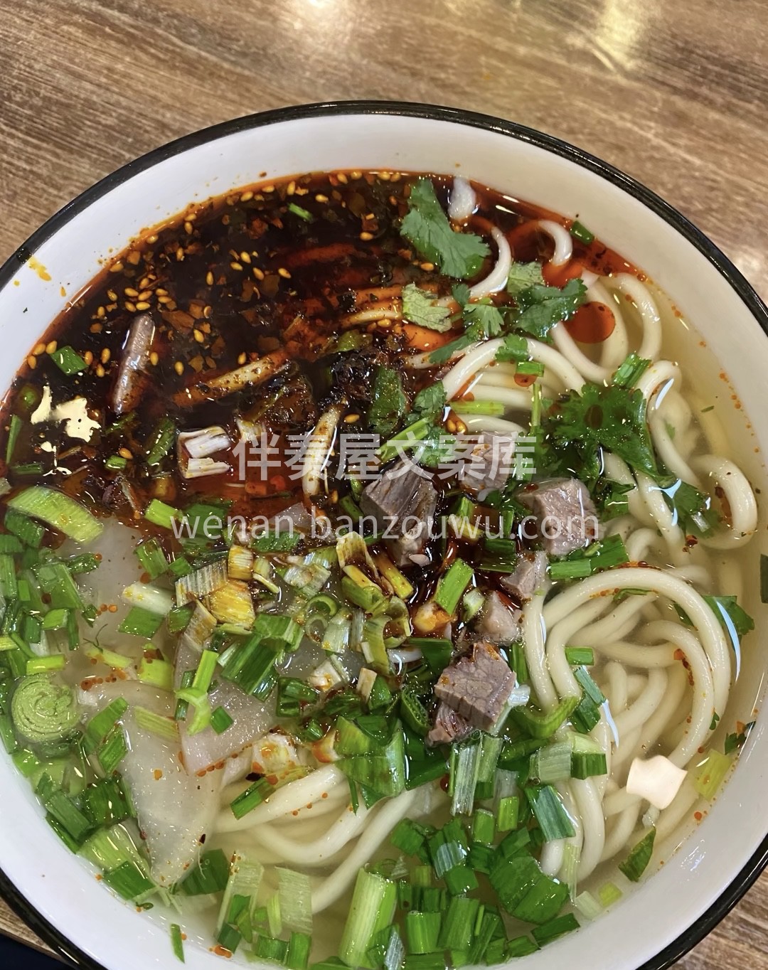 一碗牛肉面在我们的生活中占据着不可替代的 配图3