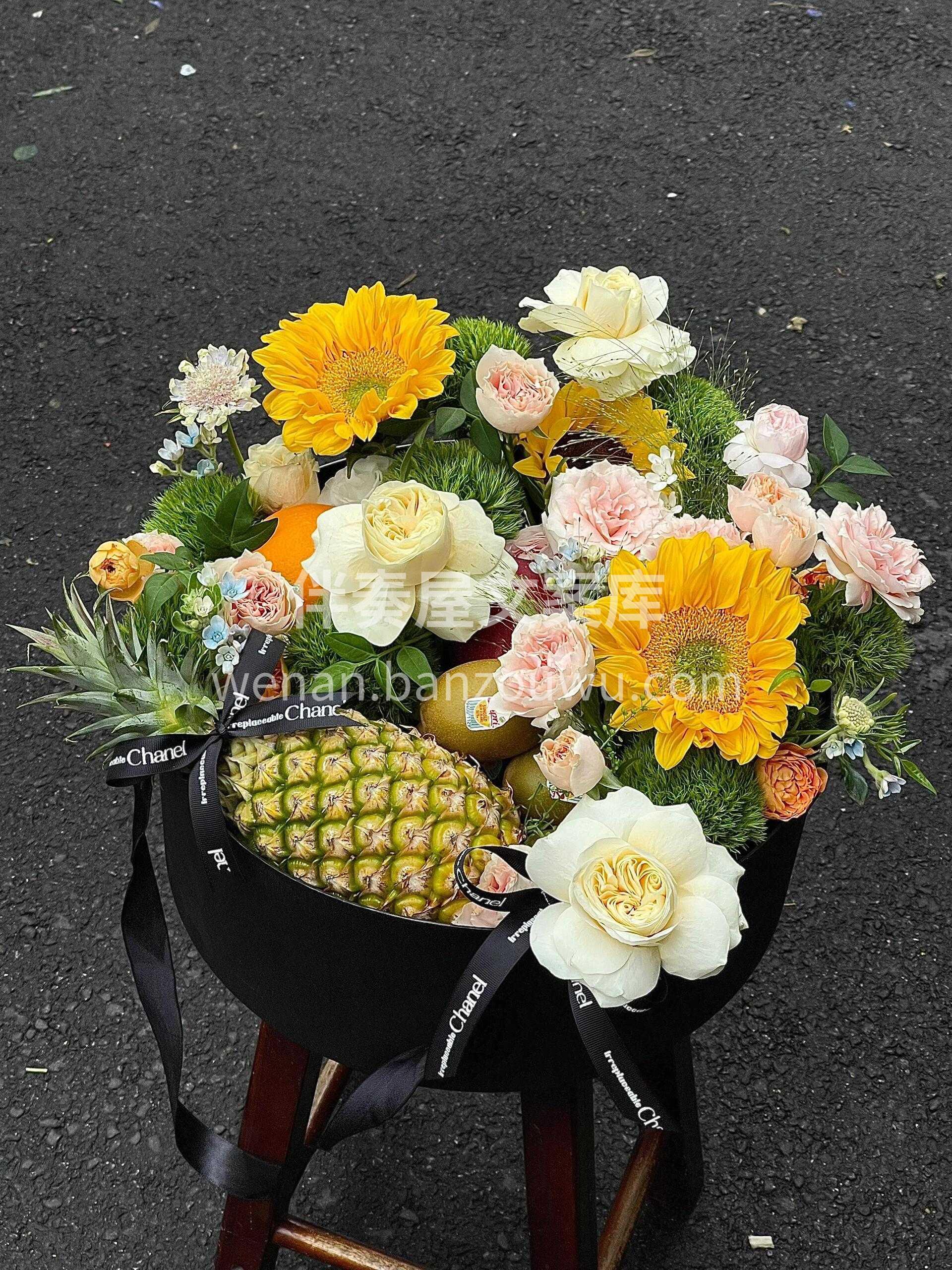 🍍菠萝寓意“旺来” 向日葵代表阳光🌞 愿 配图2