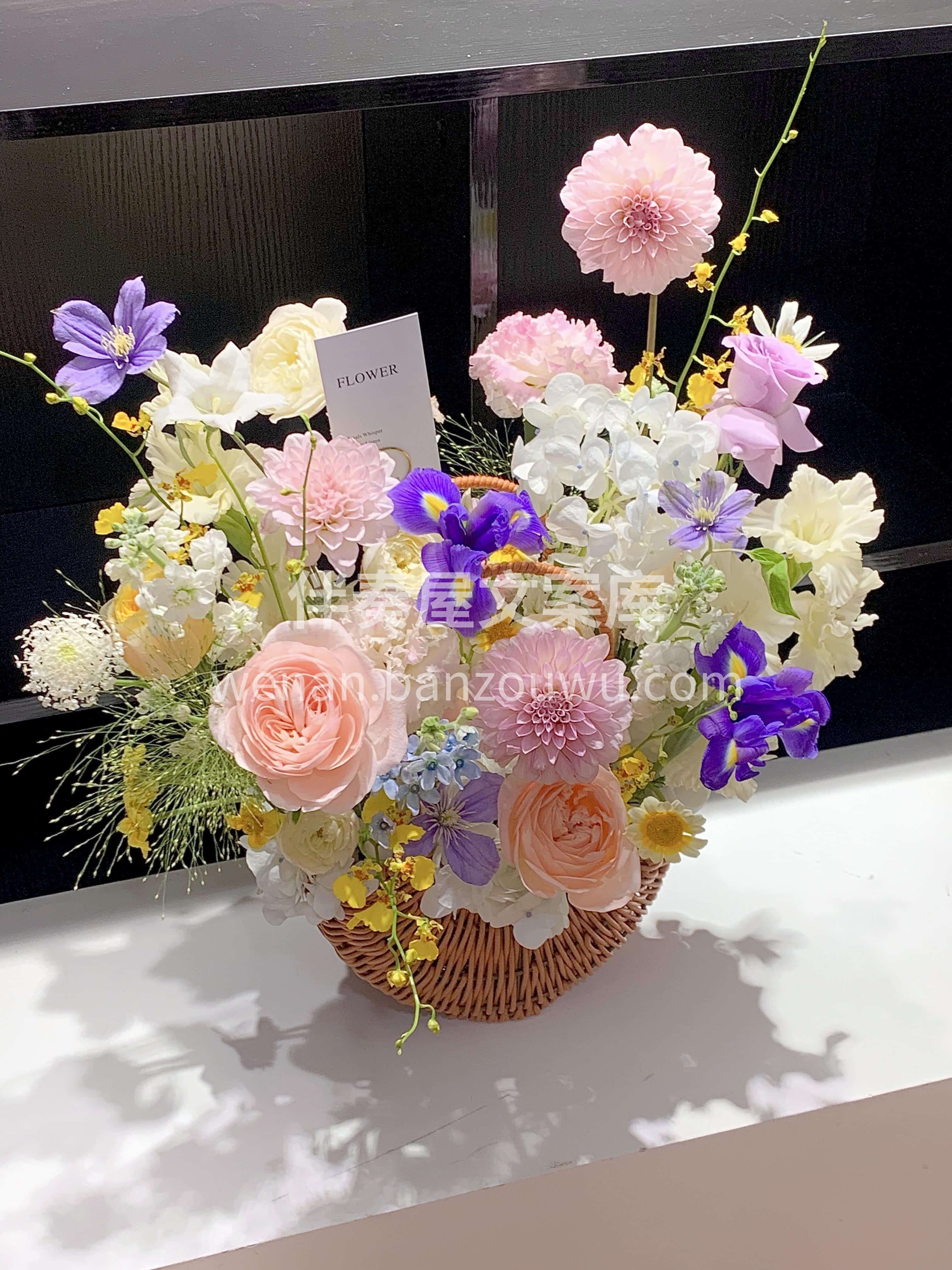 把所有的温柔都藏在花里💜💜💜 浅粉浅紫漫着软意🌸 刚好是恰到 配图3