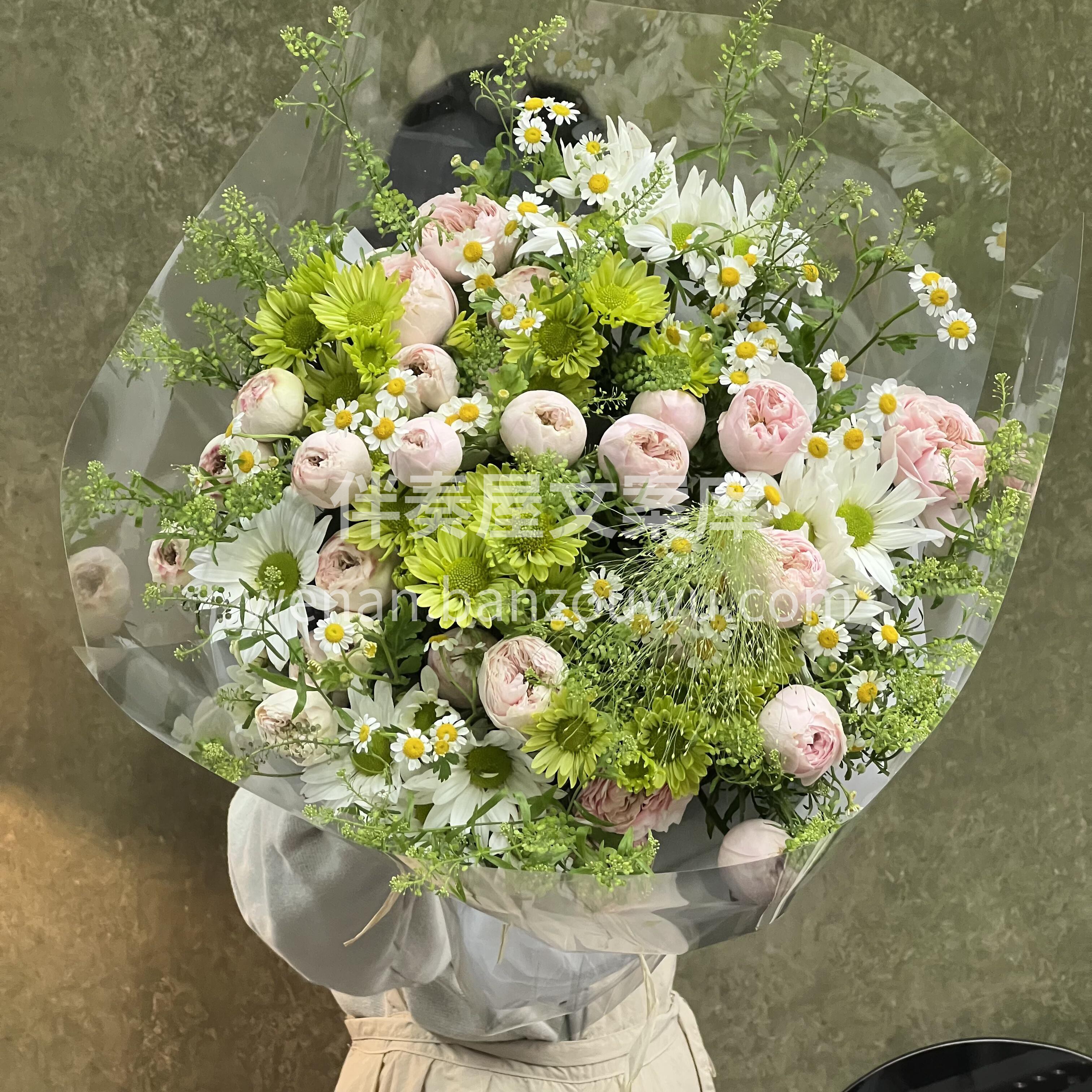 酷皮混搭花束 仿佛在山野间🌿 随手🌼一束 配图2