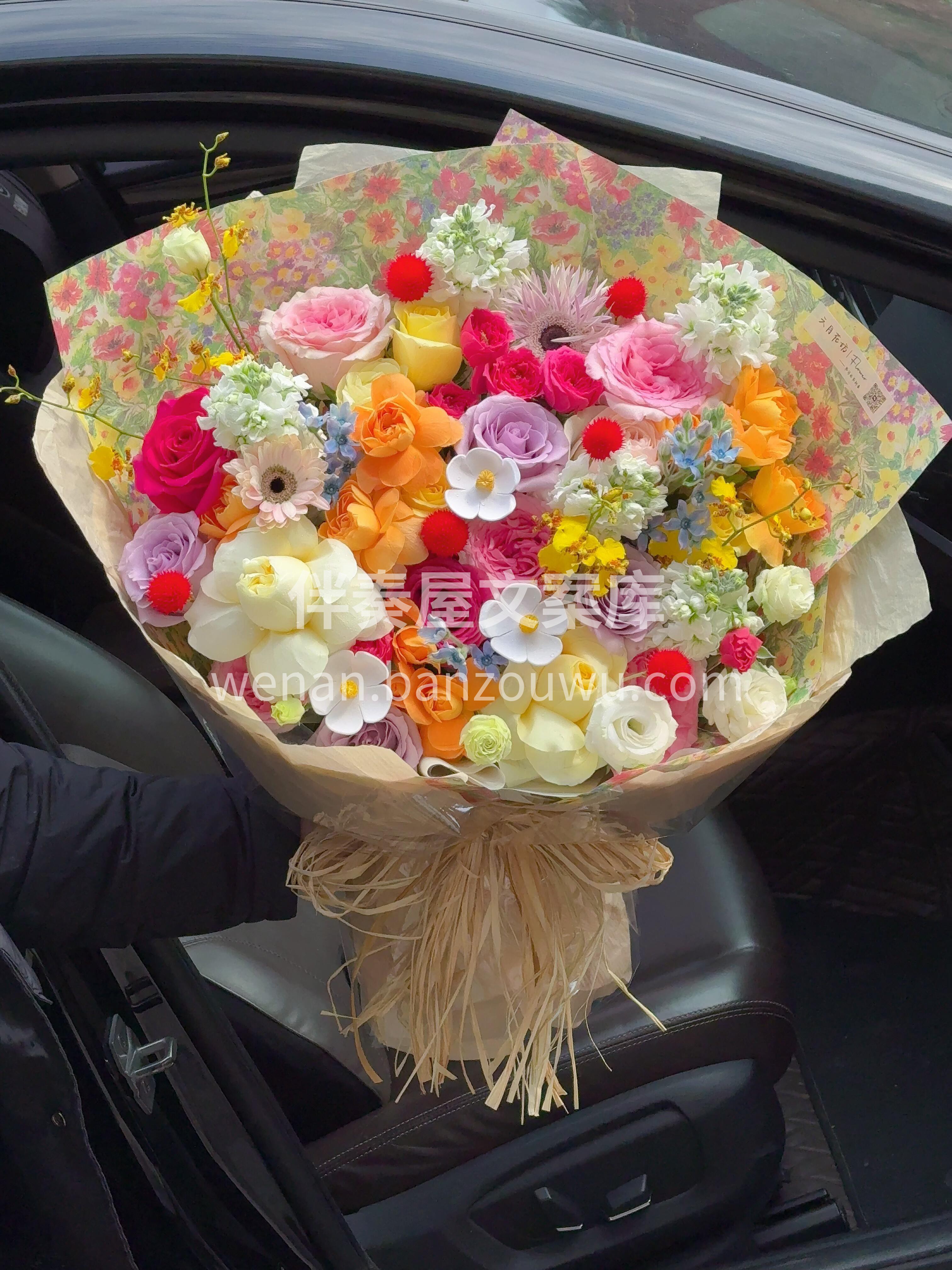 油画晕染的多巴胺浪漫🌸 浓墨重彩间🎨 每 配图3