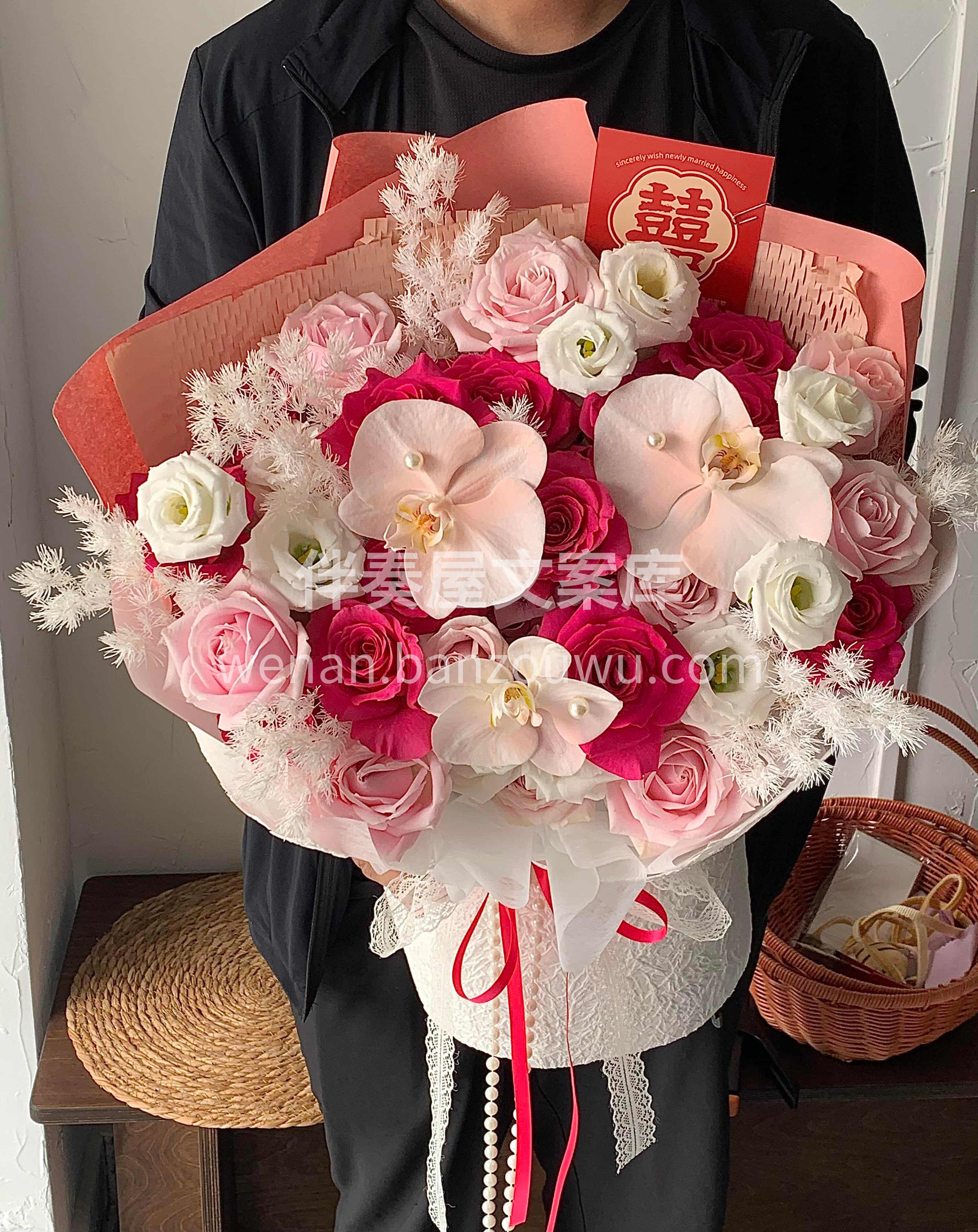 捧一束粉韵花束🌷 🌸愿你被世界偏爱 🫧温柔与浪漫常伴💕 配图2