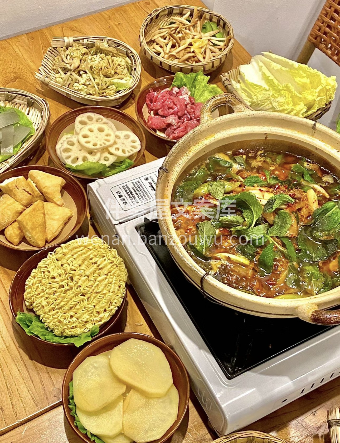 当鲜美的虾与独特的酸相遇，在火锅中碰撞出 配图3