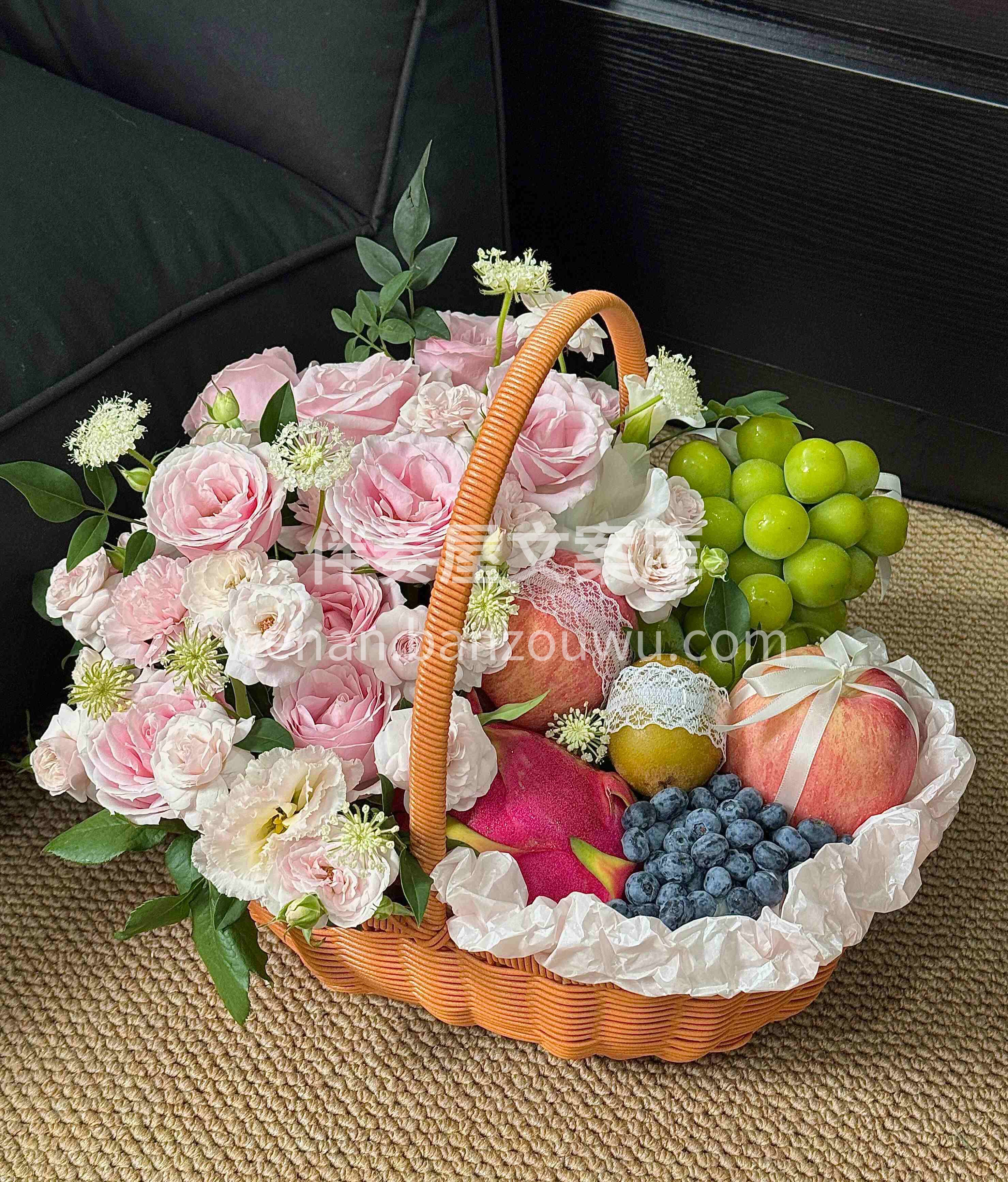 🌸送花怕不实用 送水果🍑怕不够浪漫 那就合在一起✨ 完美解决 配图2