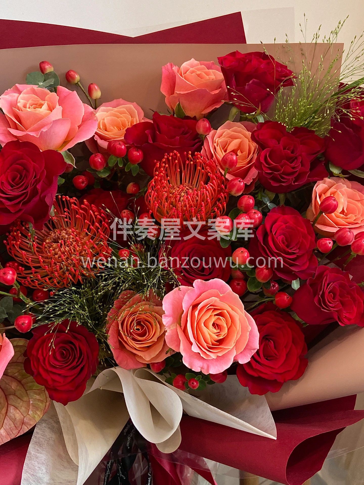 适合送给领导长辈的一款花束💐 高级红色系 配图3