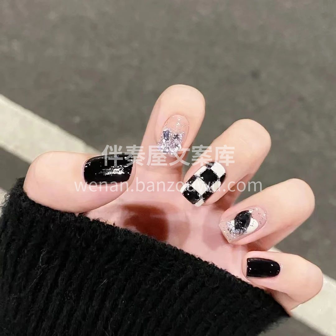 这款气质满满的小短甲💅简洁又优雅 日常通