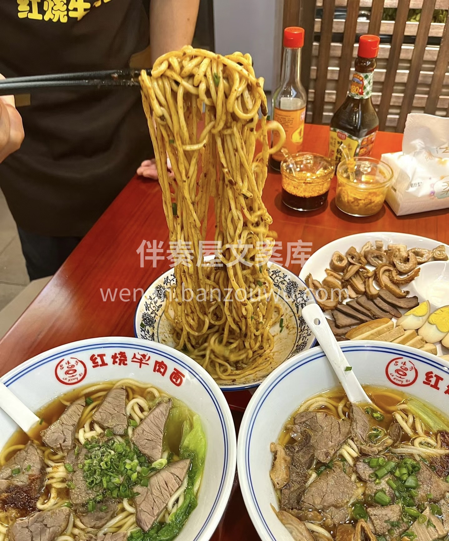 真的是满眼都是肉啊！几大片肉，又厚又大， 配图2