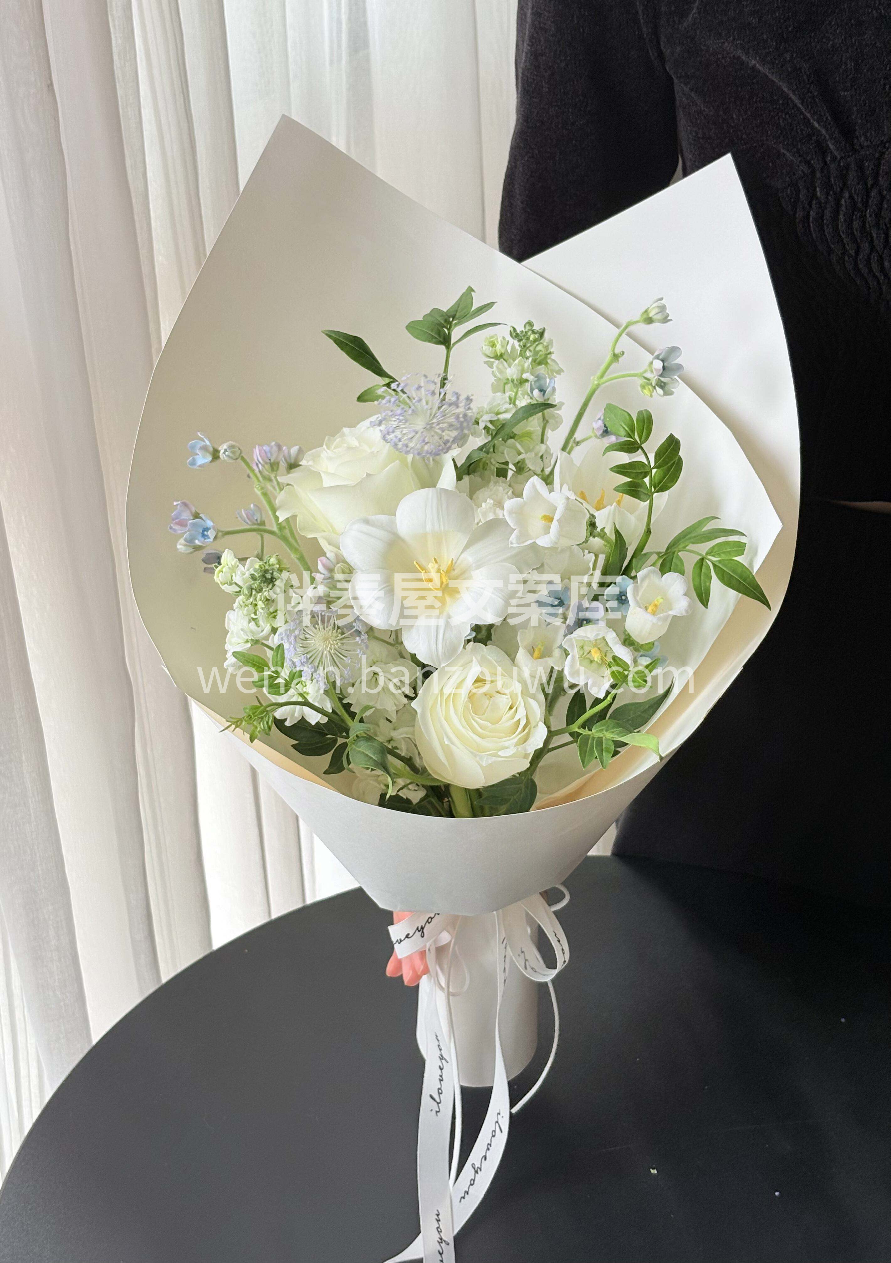 小巧精致白绿色花束💐 清新干净 🥑 如夏日绿豆冰沙 给人清爽 配图2