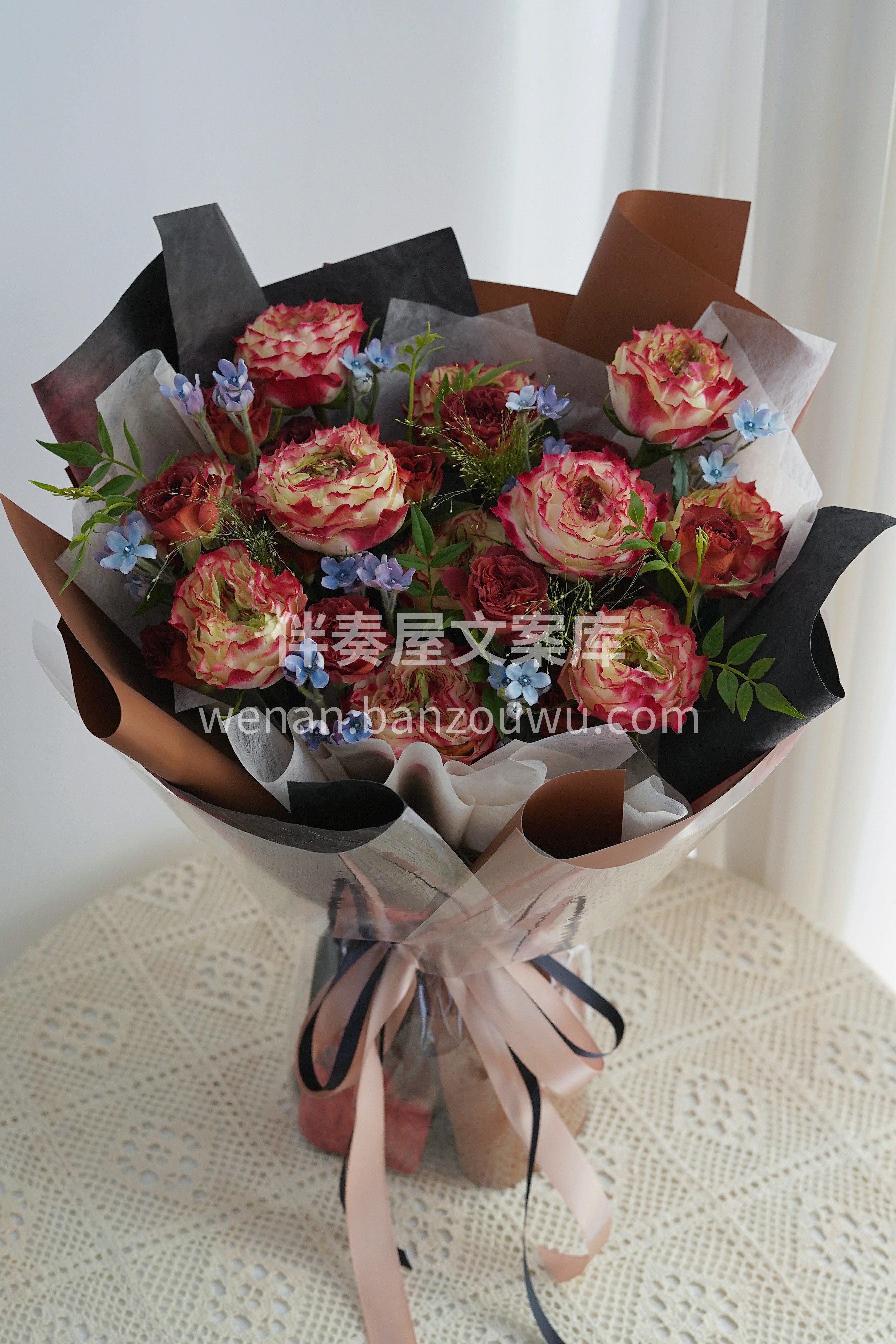 苹果杰克混搭花束🌸 千篇一律的玫瑰看多了 👀偶尔看些不一样的 配图2