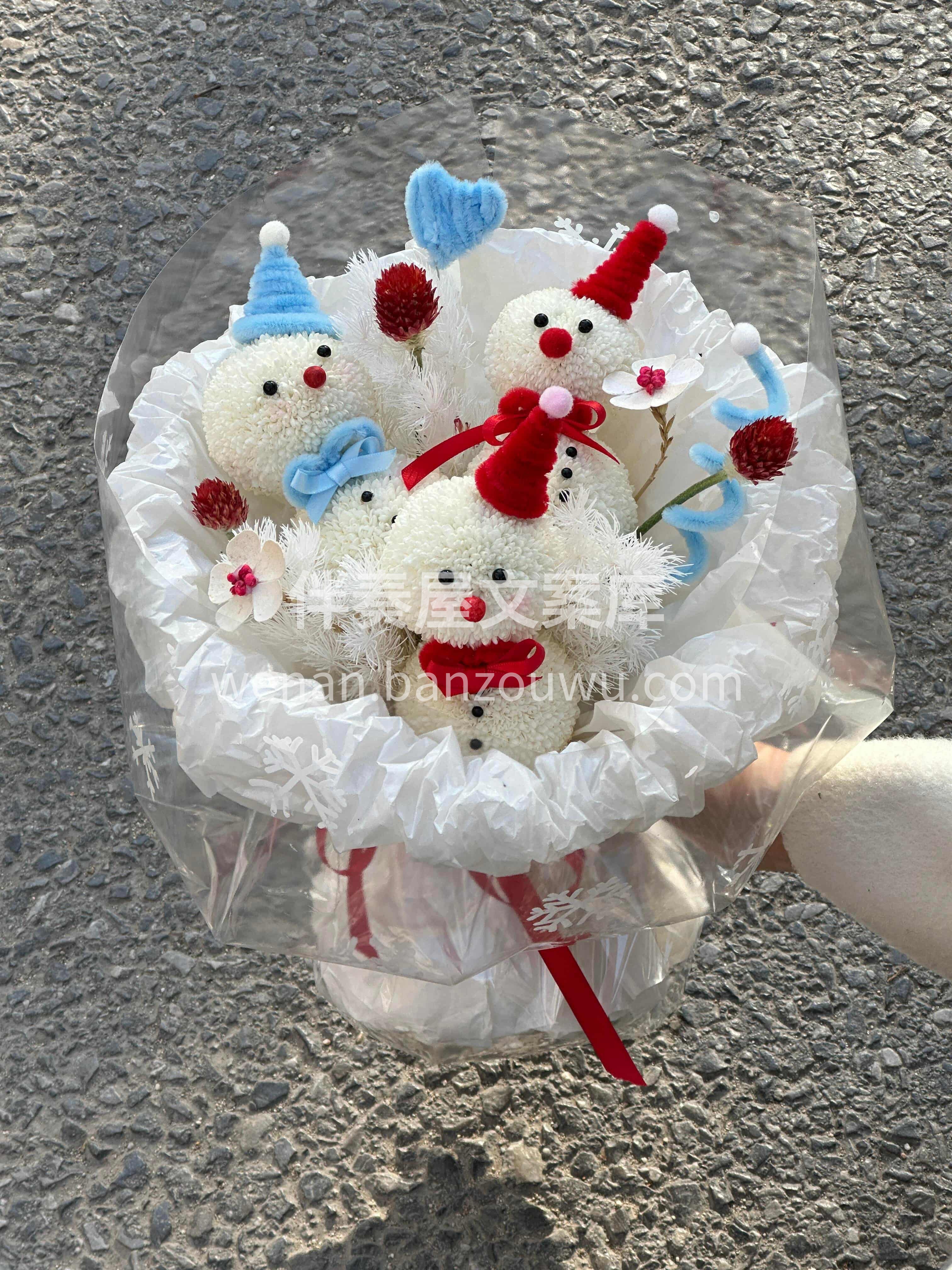 🦋冬日限定治愈✨ 雪人花束🫧 把圣诞的软萌与浪漫拎在手里☃️ 配图3