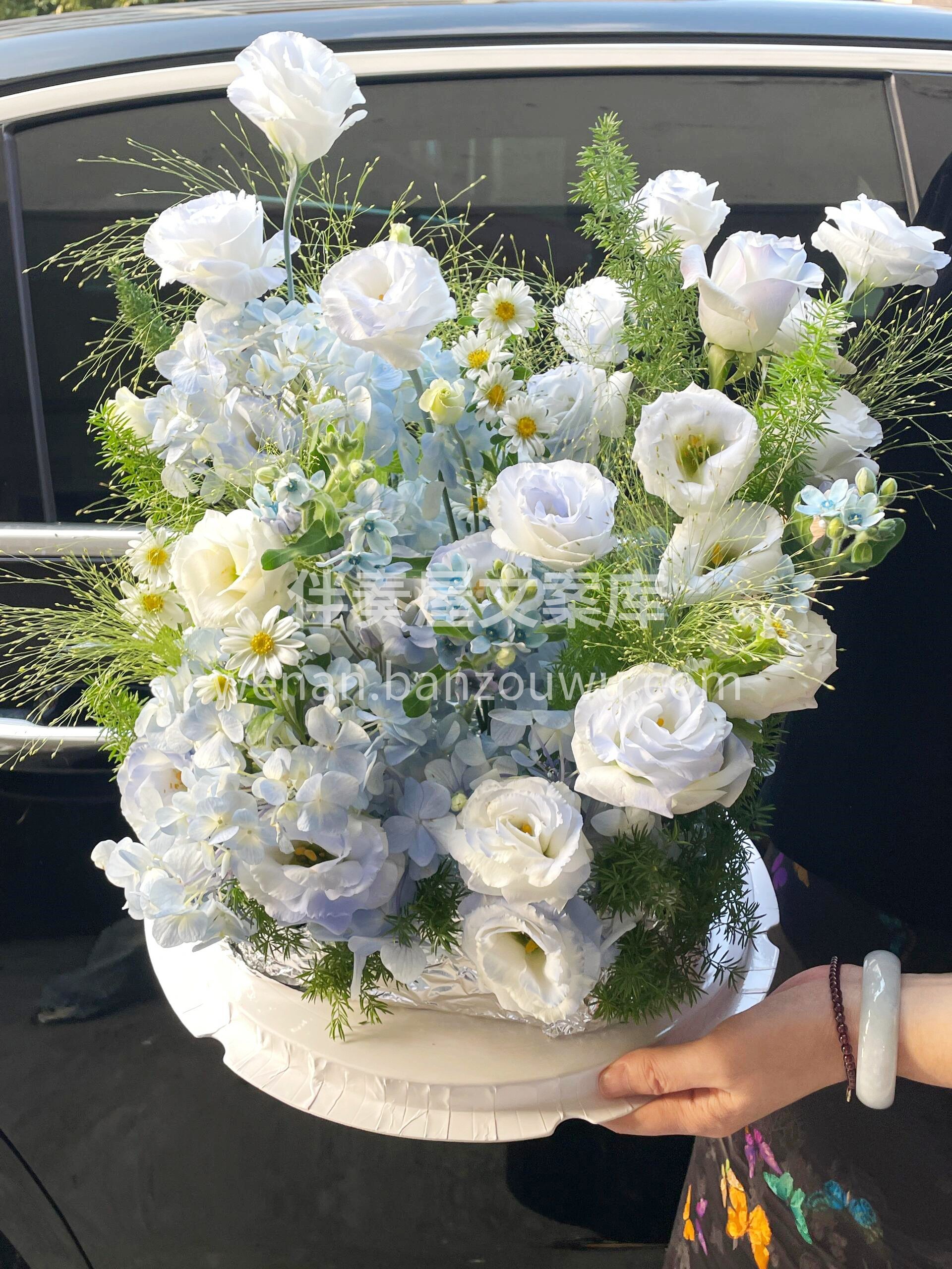 鲜花蛋糕🌸是浪漫的代表吧 哪有女孩子👧能拒绝鲜花呢 鲜花🌸加 配图1