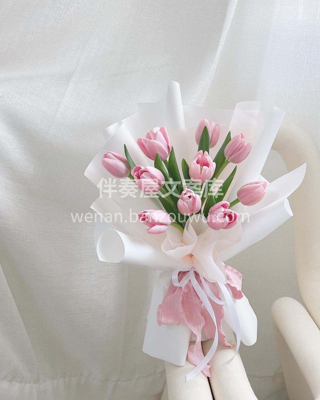 客订郁金香花束 有人不爱玫瑰 但唯独没有 配图1