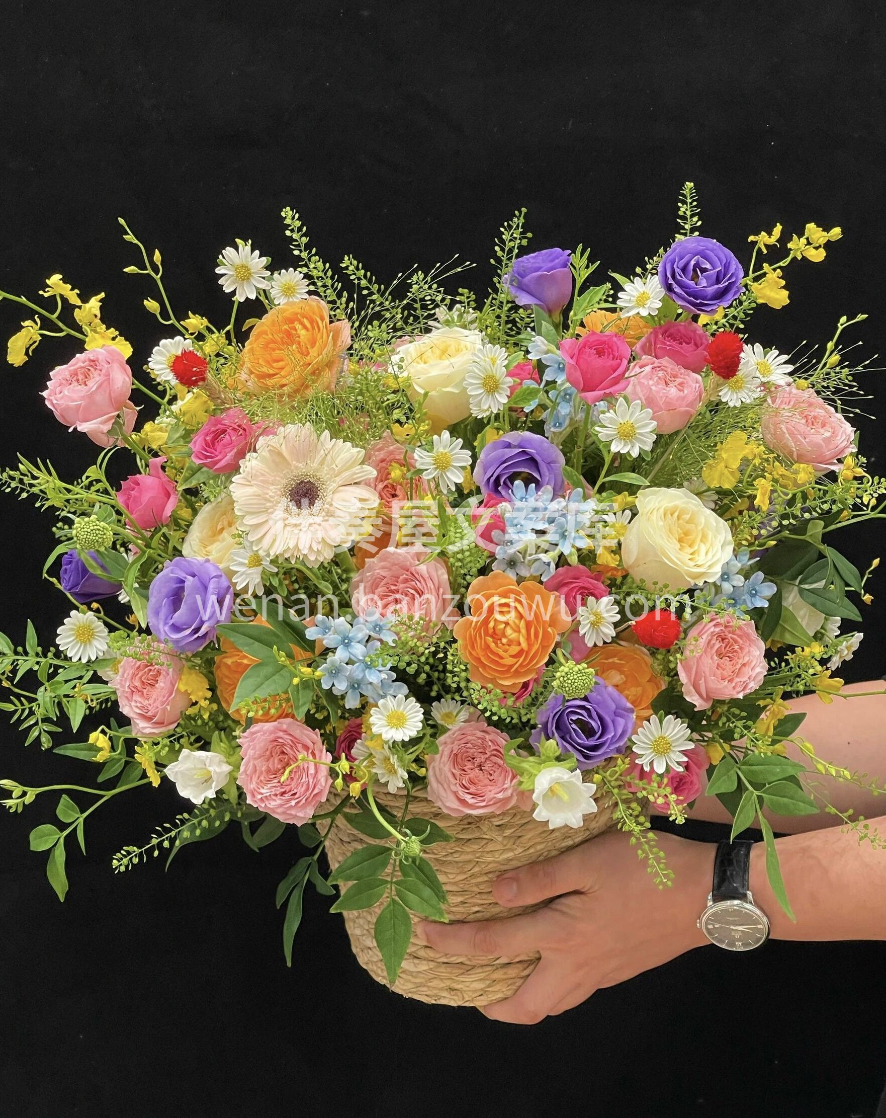一眼就心动😘的花花 多巴胺花束💐是治愈生活的魔法 明亮的色彩 配图1