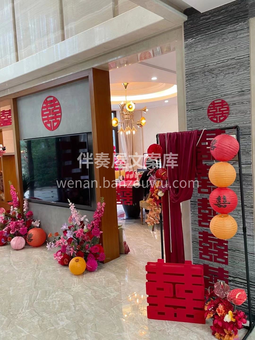 新中式🎉🎉风格真的很喜庆 新娘拿着图🖼找 配图2