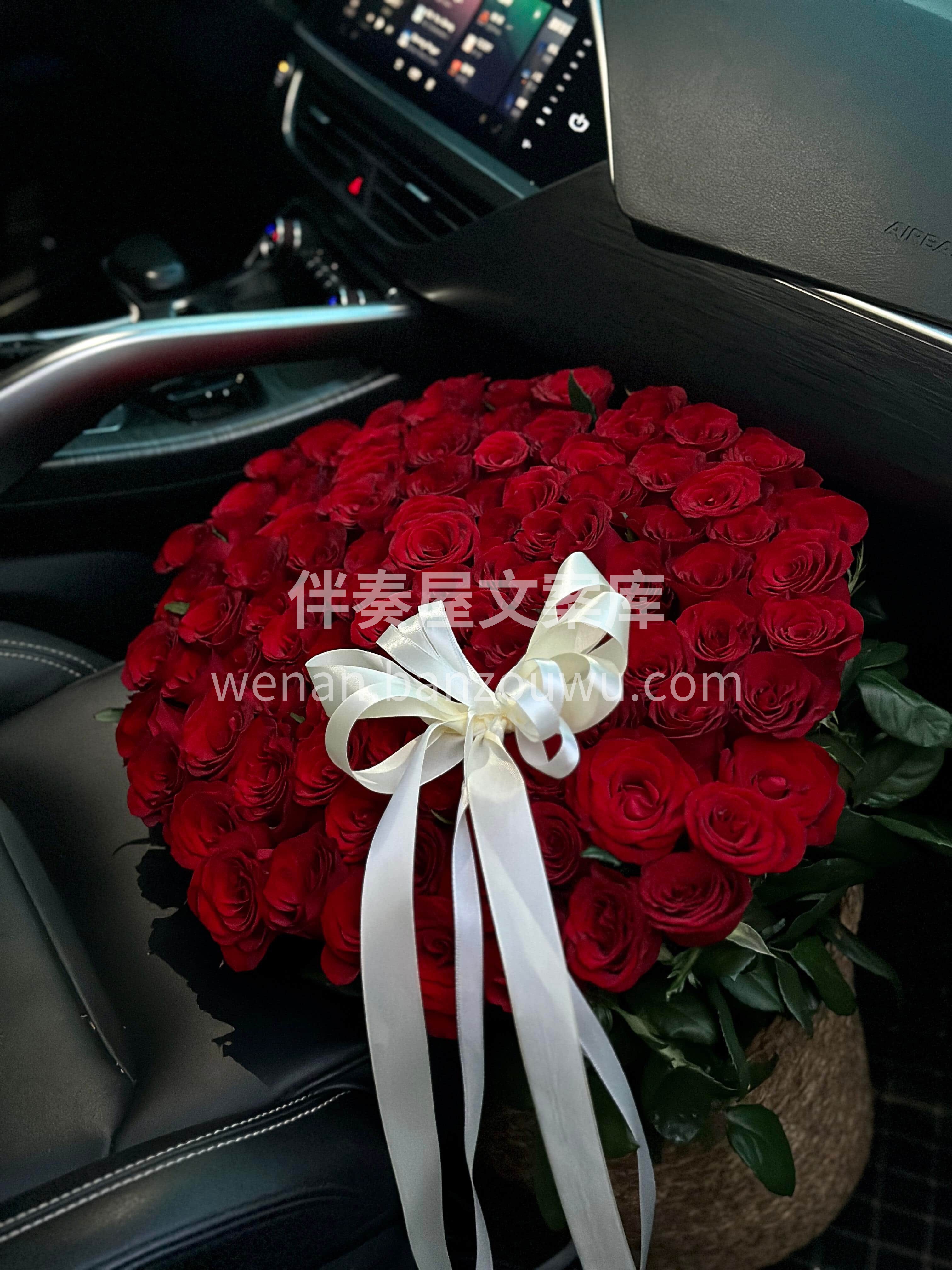 99支红玫瑰烈焰绽放🍀 是奔赴的勇气❤️是坚定的告白🌸 是藏 配图1