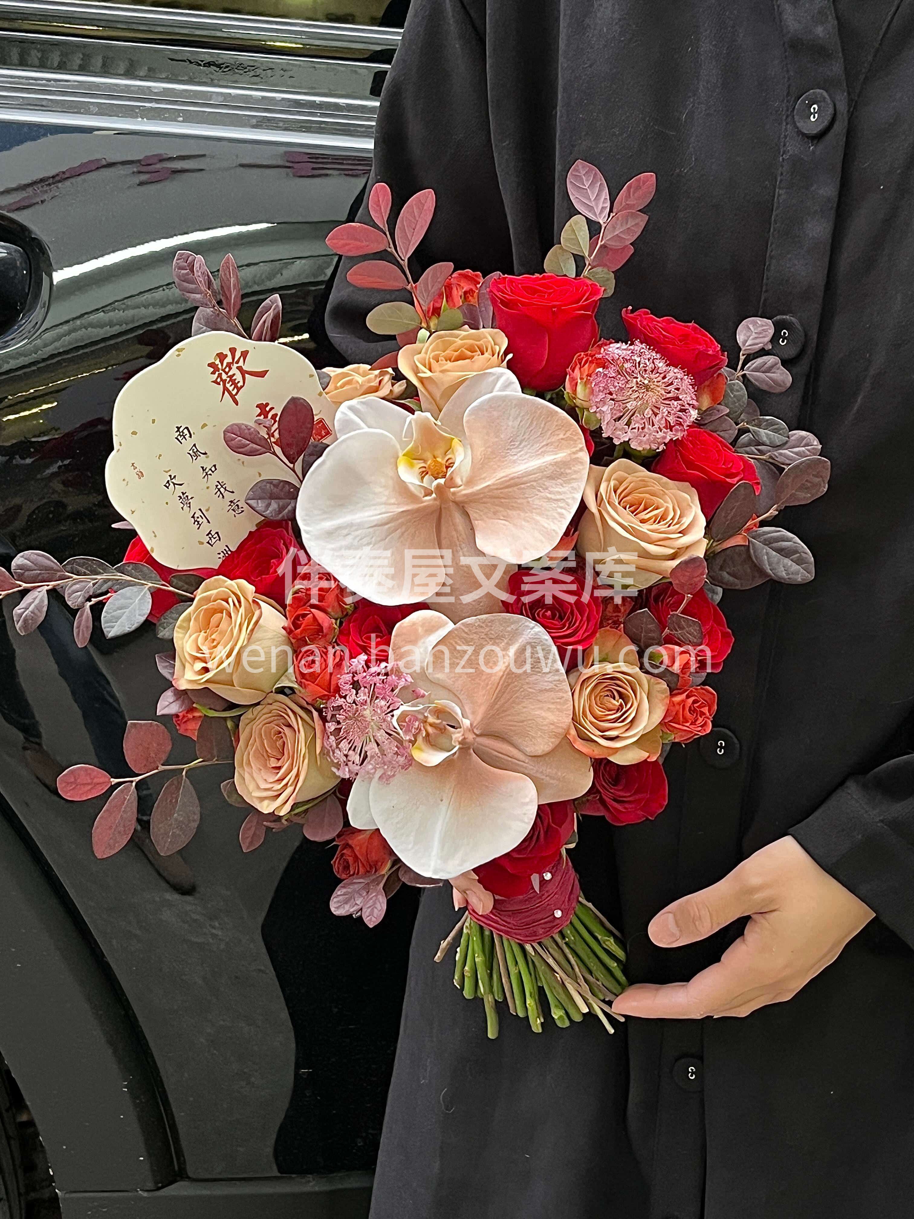 中式复古色系手捧花❤️ 是东方独有的浪漫与雅致♥️ 配图1