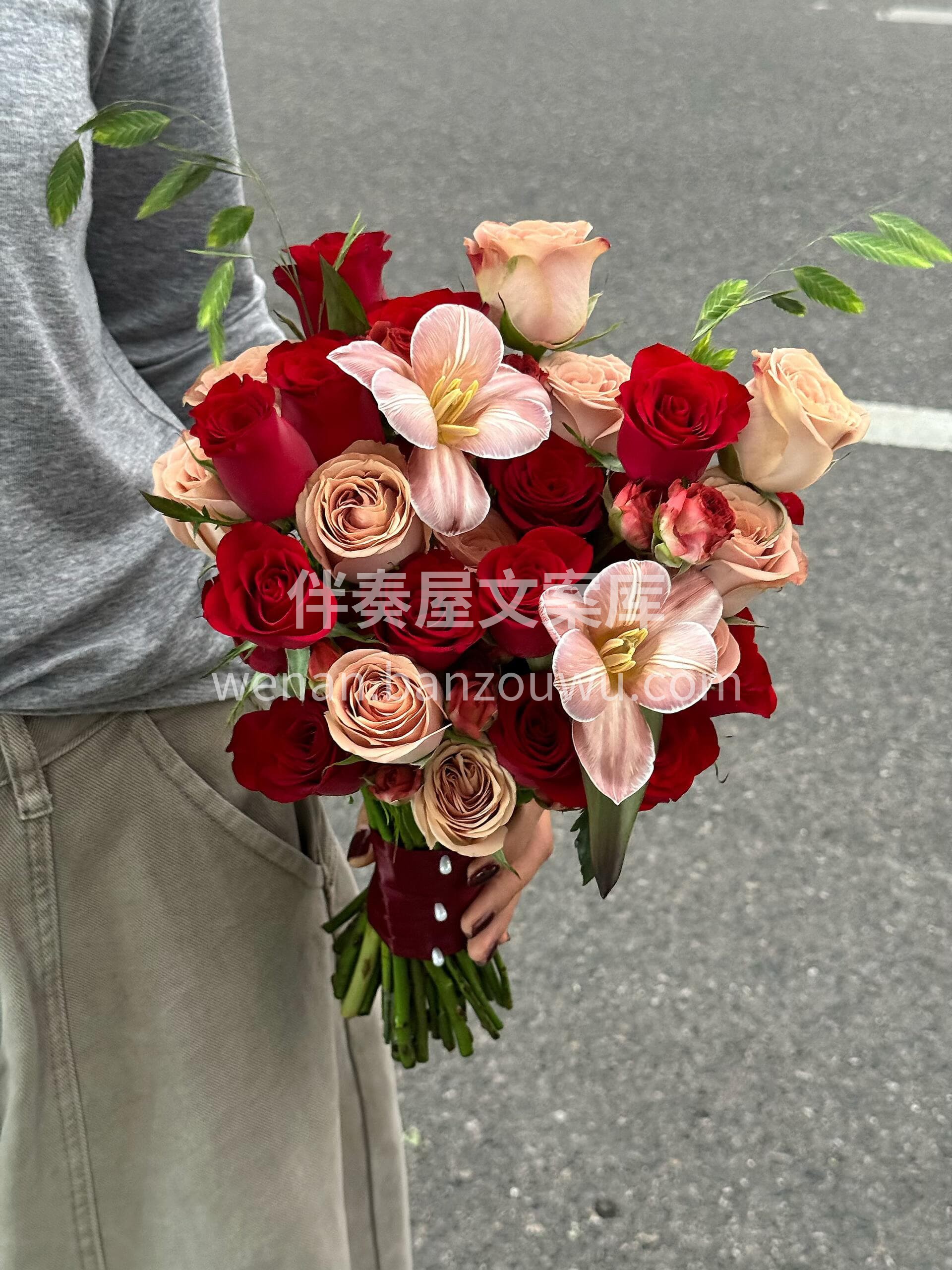 ❤️复古色系手捧花🤎 是永不褪色的浪漫誓言🌸 配图2
