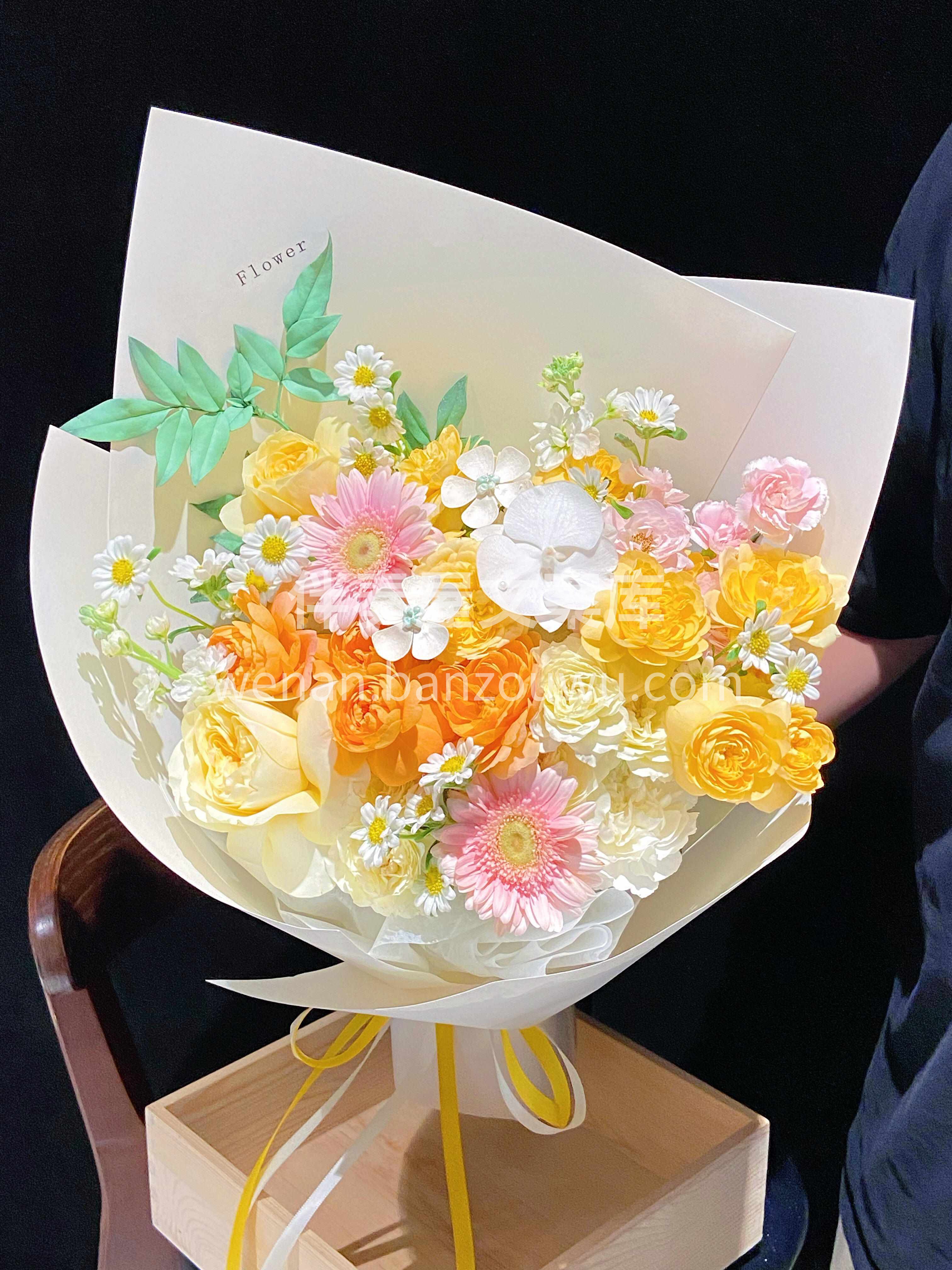 明媚治愈的花花☀️ 幸福就是在明媚的阳光里💛遇到更明媚的你🌻 配图2