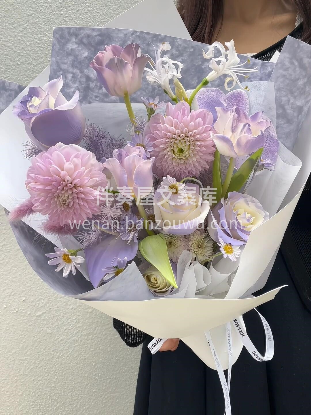 🎐温柔天花板紫色花束 灰色的天空 透明的 配图1