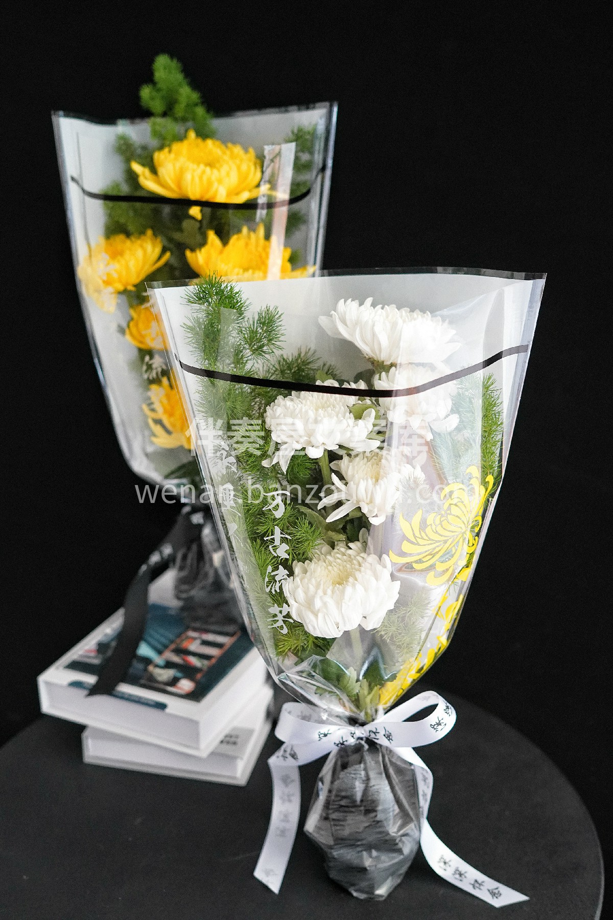 以鲜花☁祭奠故人 用思念延续深爱🌼 只要有人记得你 你就未曾 配图3