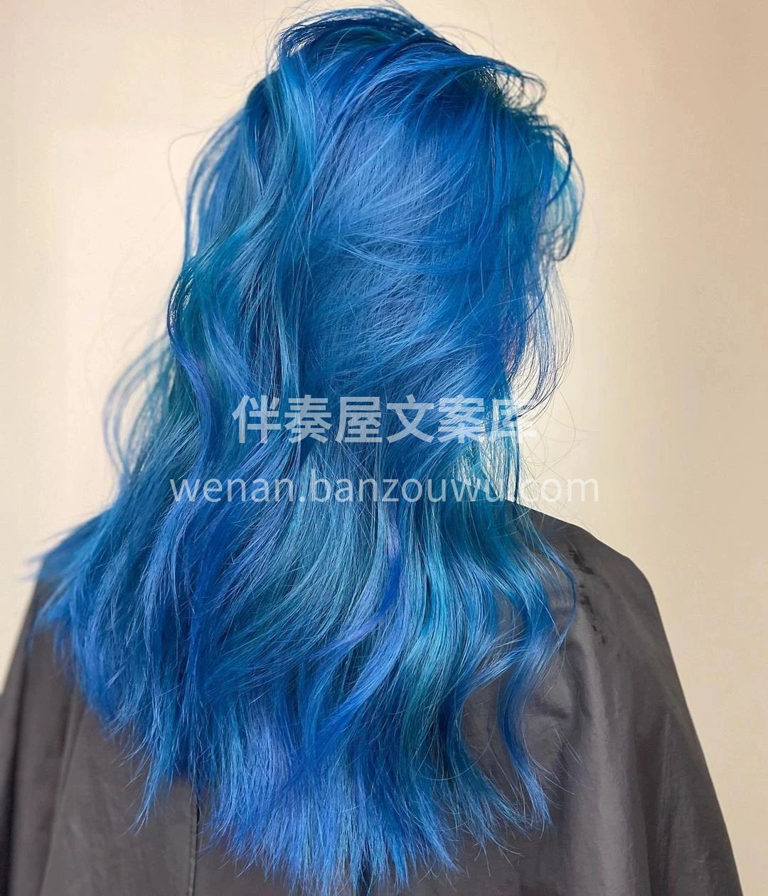精致要从头发丝开始 而喜欢胜过一切道理 