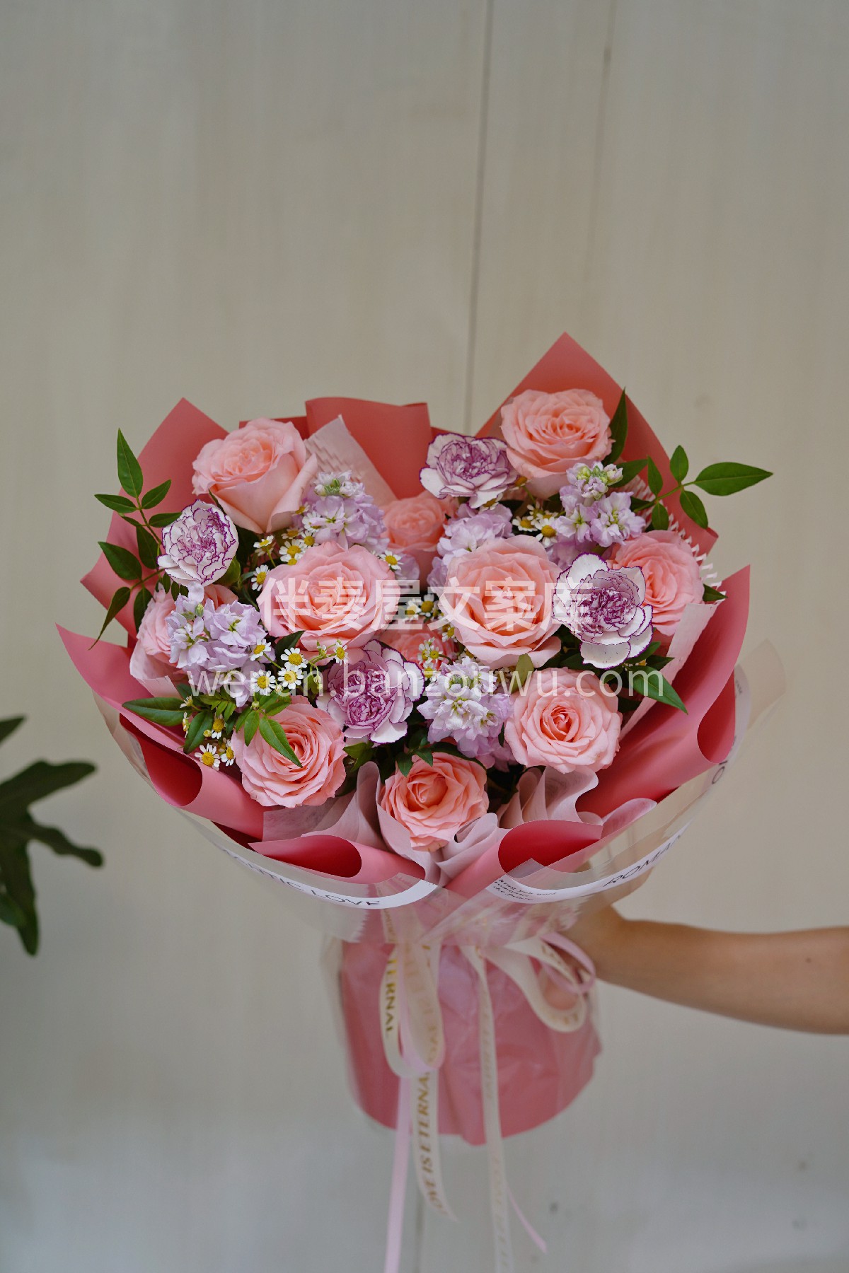 粉色少女心花束🌸 连空气🌿🌸都泛起温柔的涟漪 愿你把平凡的日 配图3