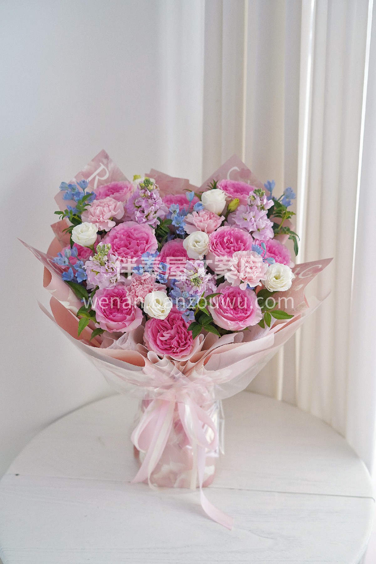 洛神玫瑰花束💐 仅仅活着🌼是不够的 还需要阳光 自由和一点花 配图2