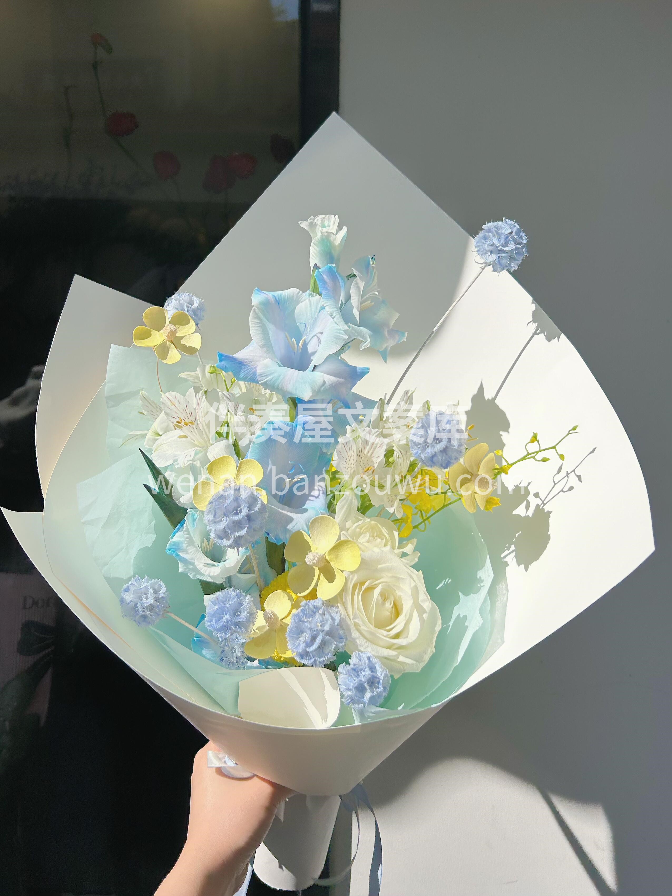 蓝白🌊海盐系小花束 ☁ 🌼 “我看到的不 配图1