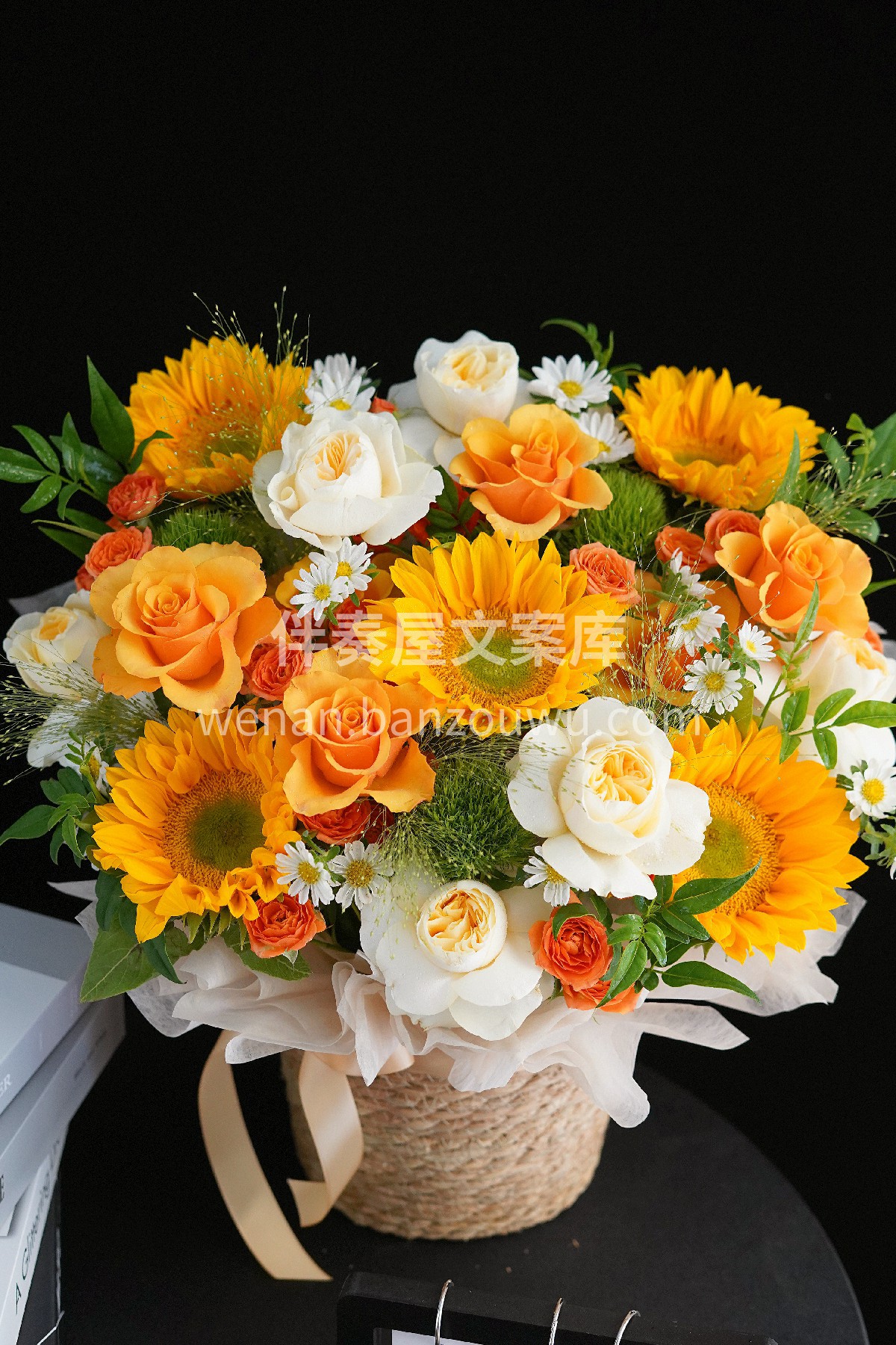 秋去冬来🍂 愿你心想事橙🍊 活着的花🌸有一万种开法 祝你我方 配图1