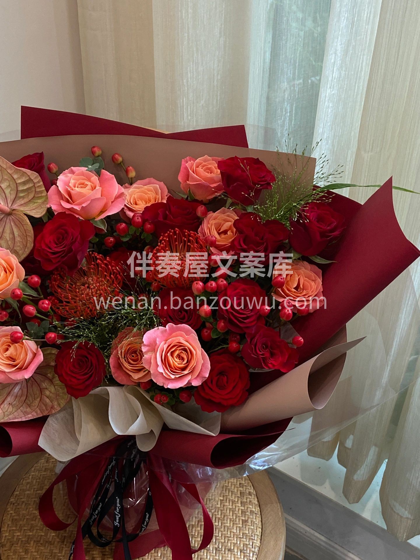 适合送给领导长辈的一款花束💐 高级红色系复古格调🌹 送这个色 配图4