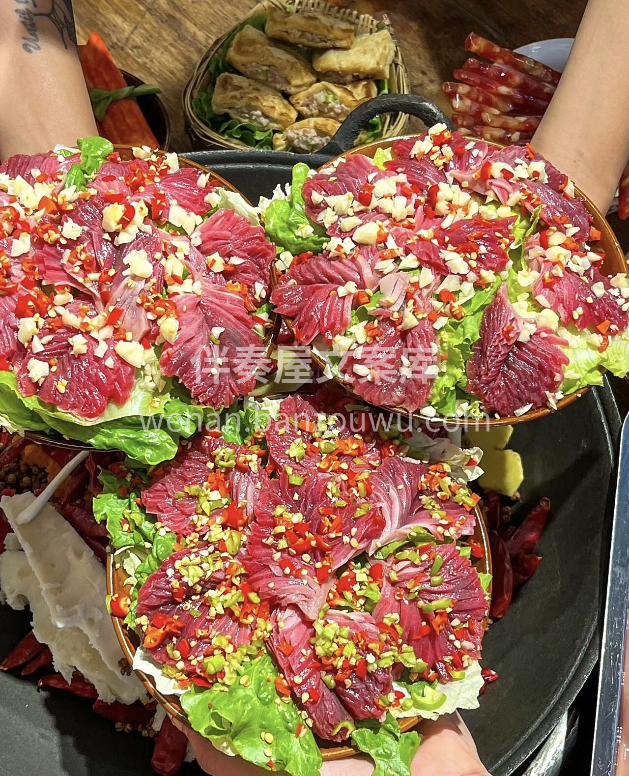 火锅狂欢开始啦！◎各种新鲜食材，搭配独特 配图3
