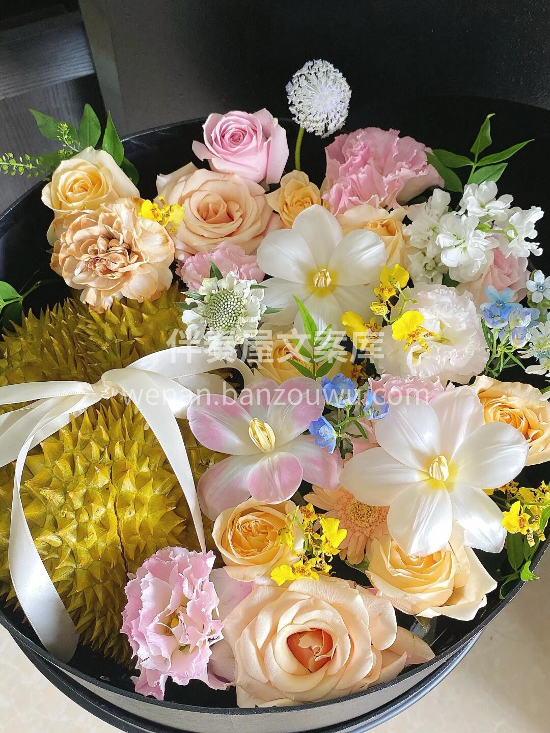 榴莲鲜花礼盒🌼 ✨新鲜感确实让人心动 但 配图2