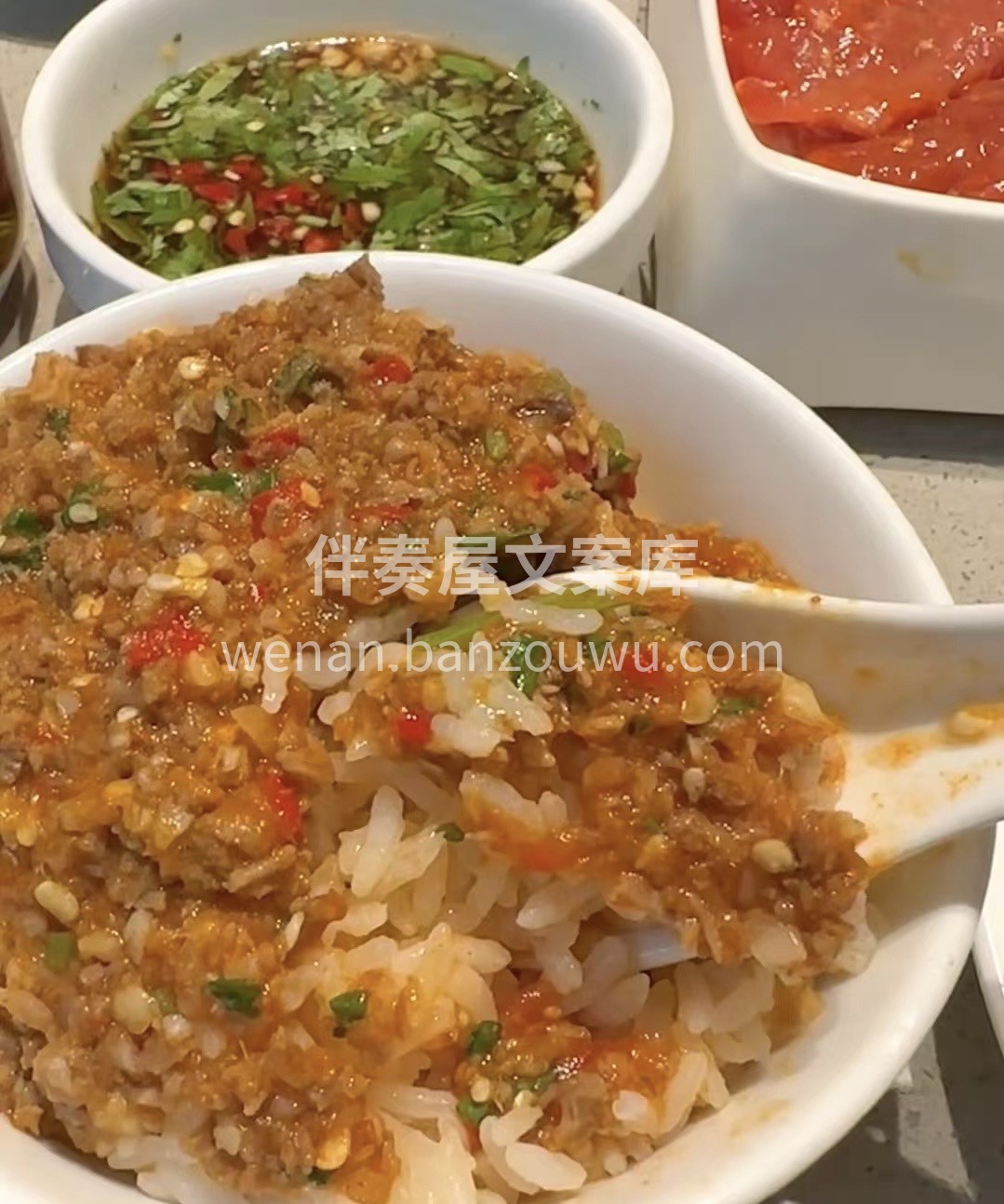 醇香的汤底，新鲜的食材，舌尖上的盛宴，心 配图3
