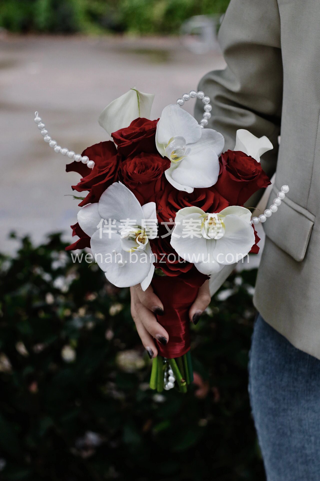 客订新娘手捧花 就是简简单单的红玫瑰🌹加 配图3