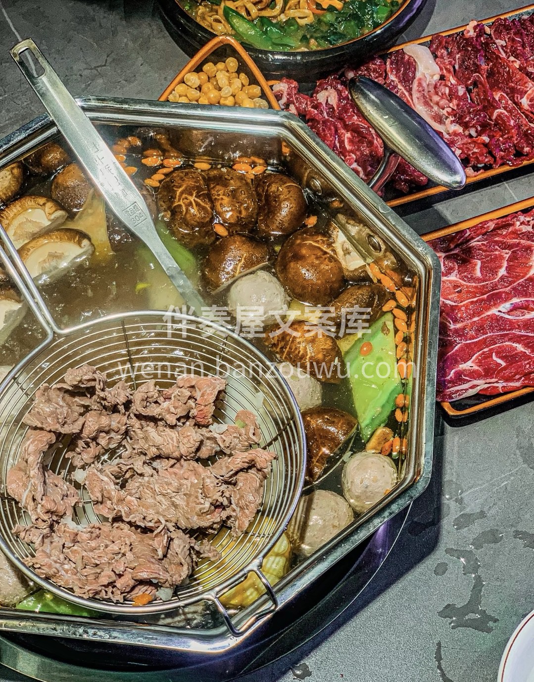 "不开心了就去吃顿牛肉火锅，把自己的烦恼 配图3