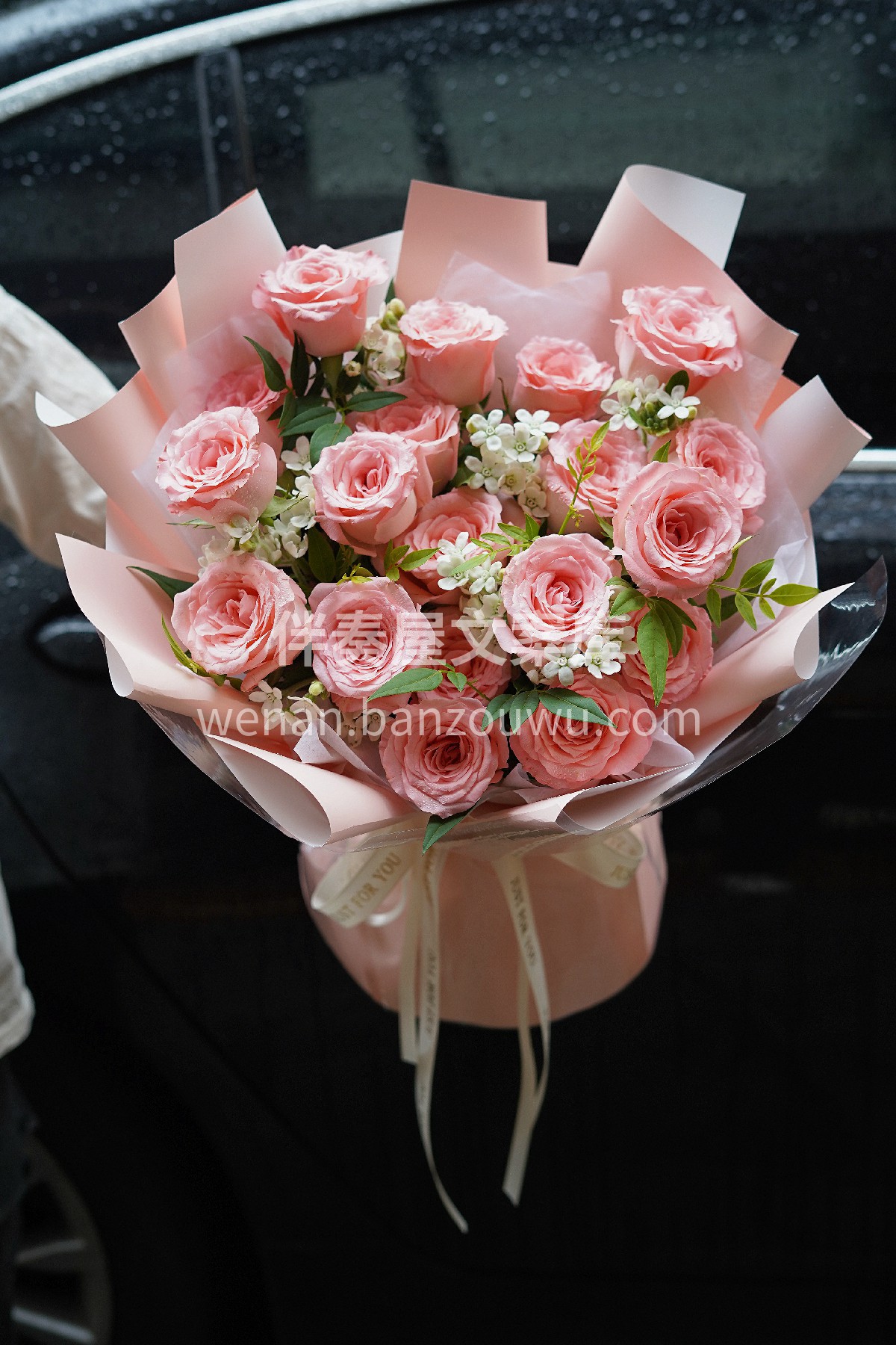 戴安娜玫瑰花束💐 戴安娜🌸玫瑰花瓣多 质感很脆花型漂亮 是一 配图3