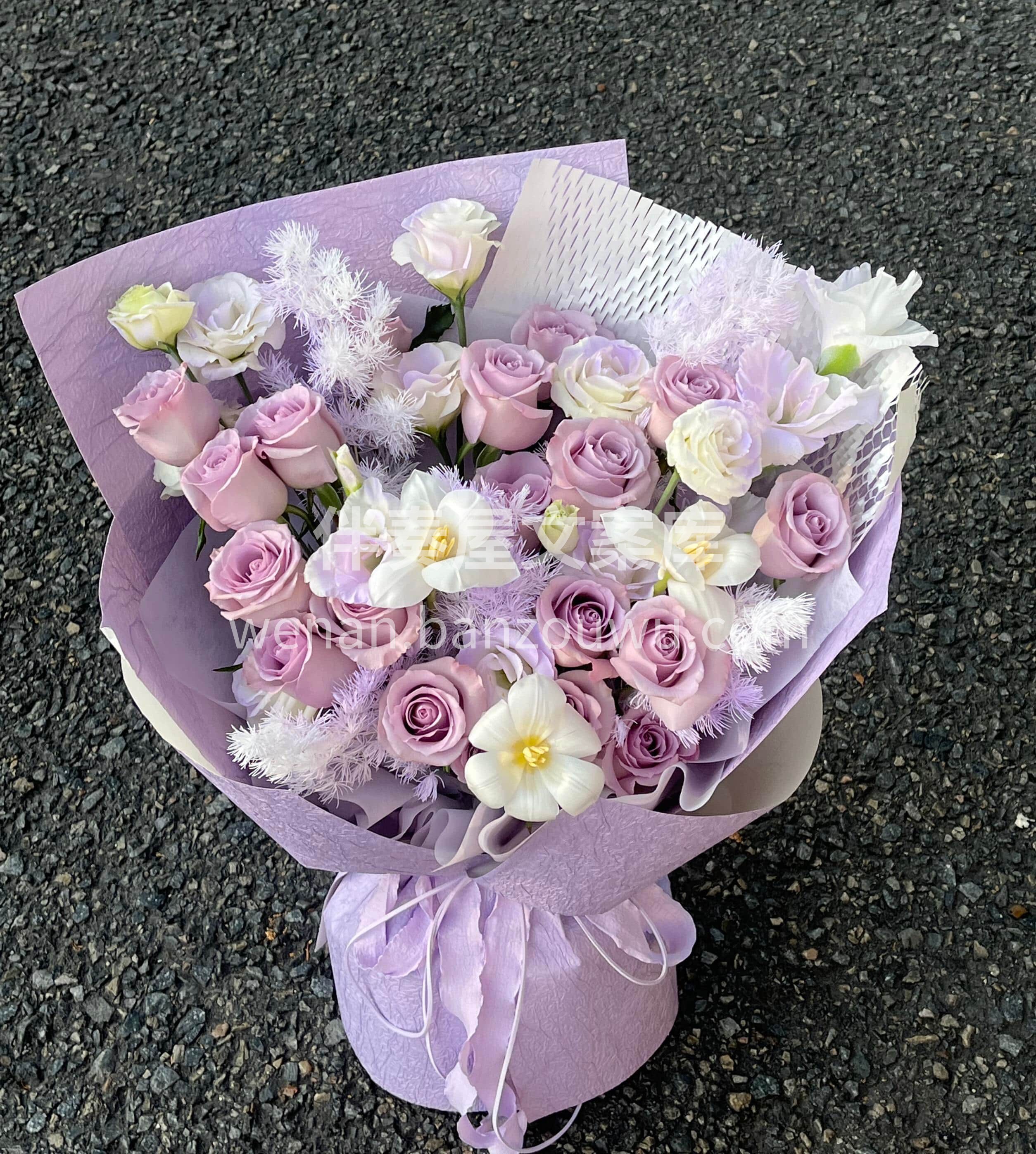 紫色系花束💜 低饱和不浮夸☁️ 越品越有韵味🫧 配图2