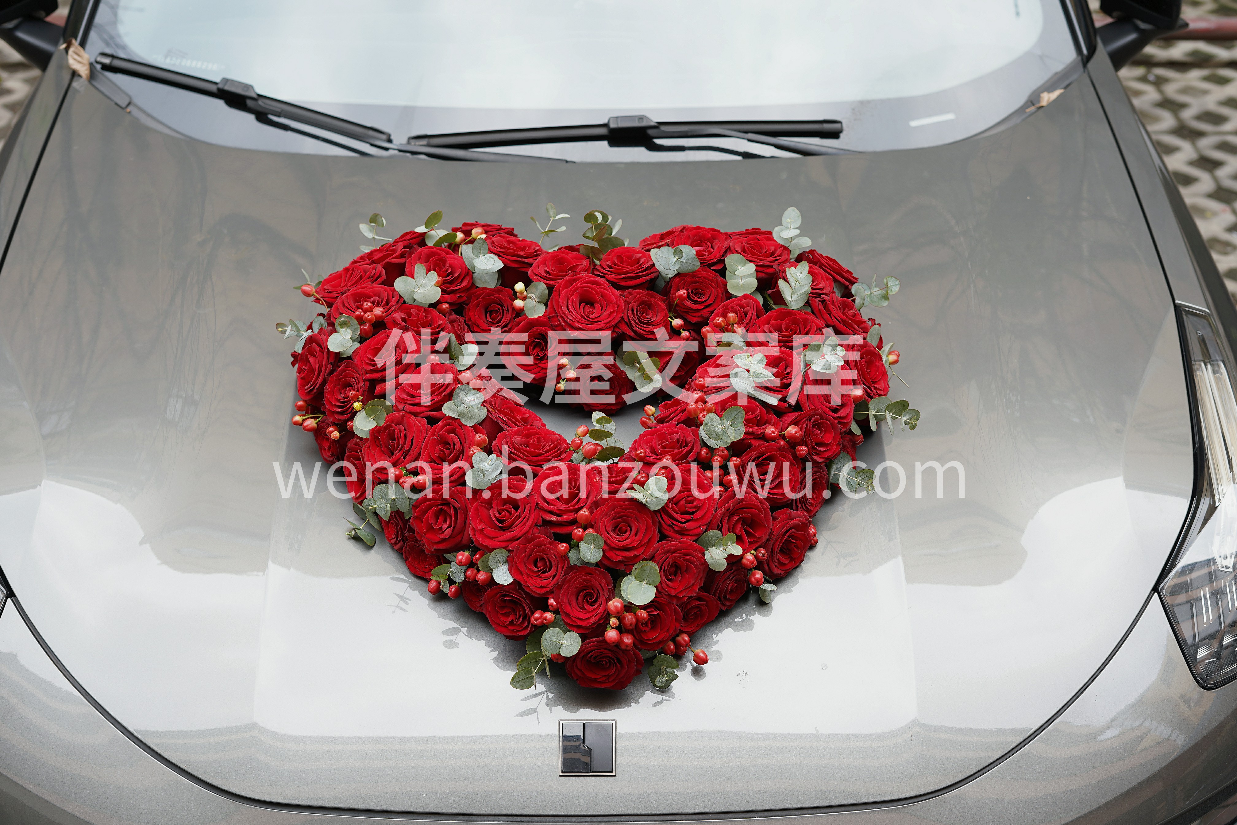 //♥囍♥囍♥ 在明艳的🌹红玫瑰前 许下最真挚的誓言🎐 配图2