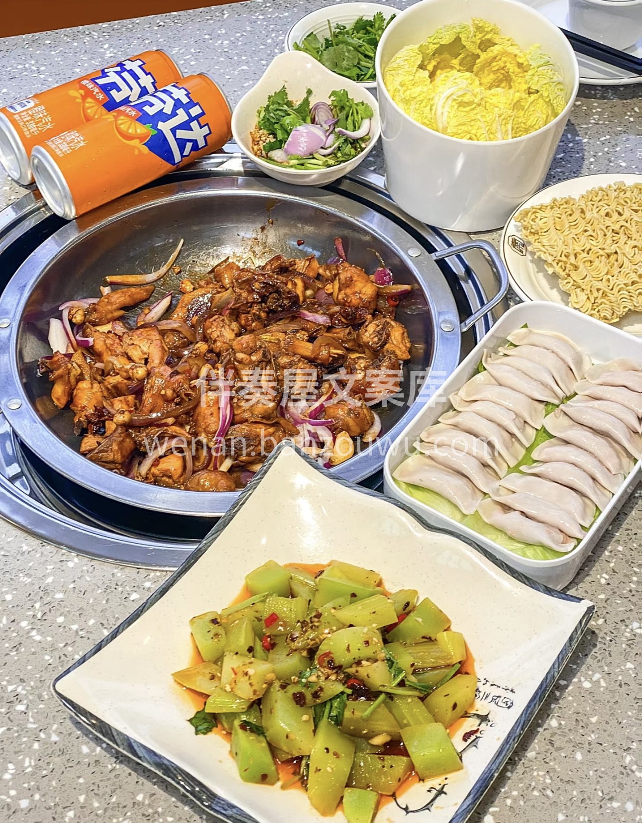 干锅鸡，一道让人垂涎欲滴的美食杰作！金黄 配图1