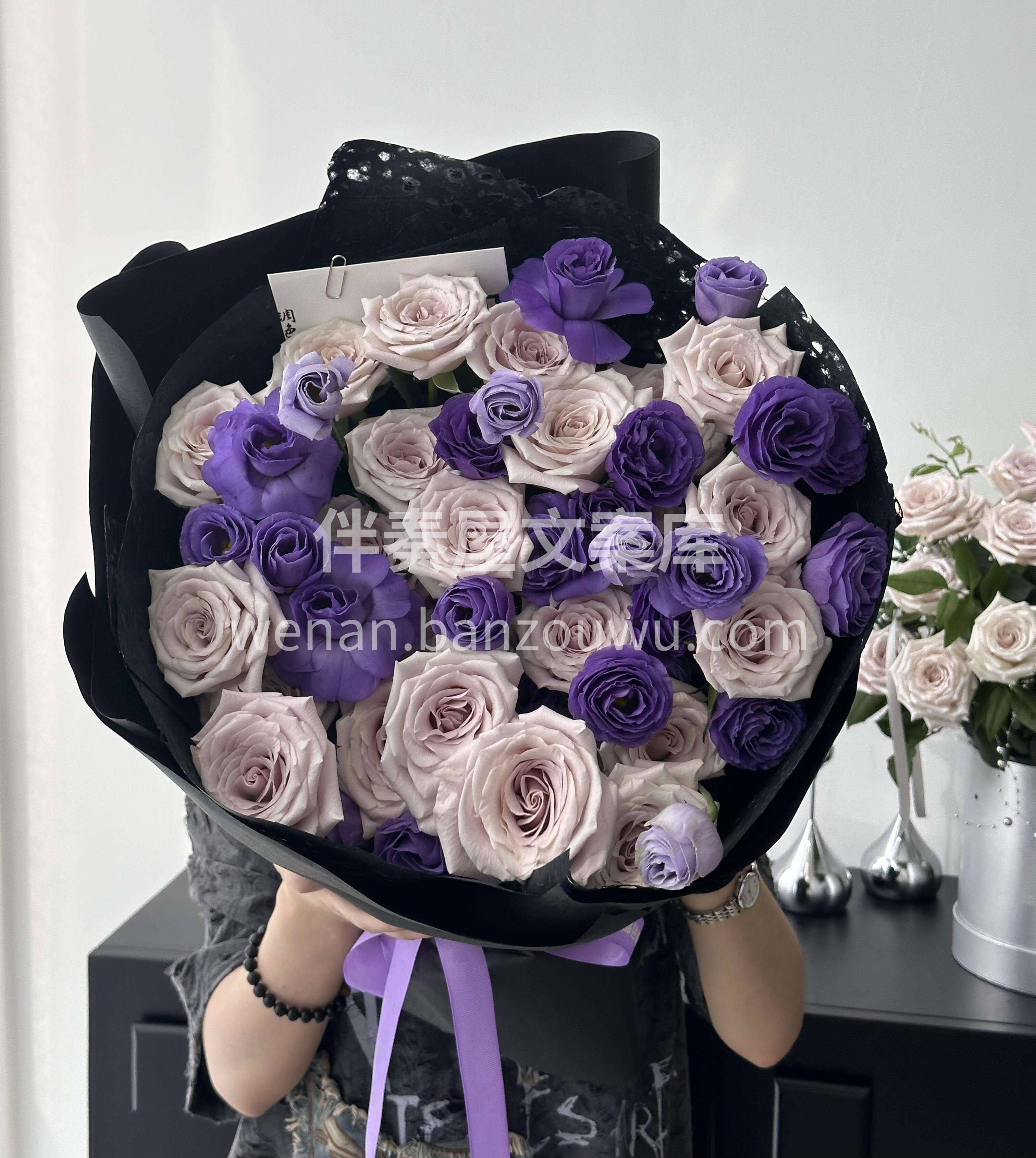 高贵清冷紫色花束💜 年少👧不懂紫色香 不 配图1